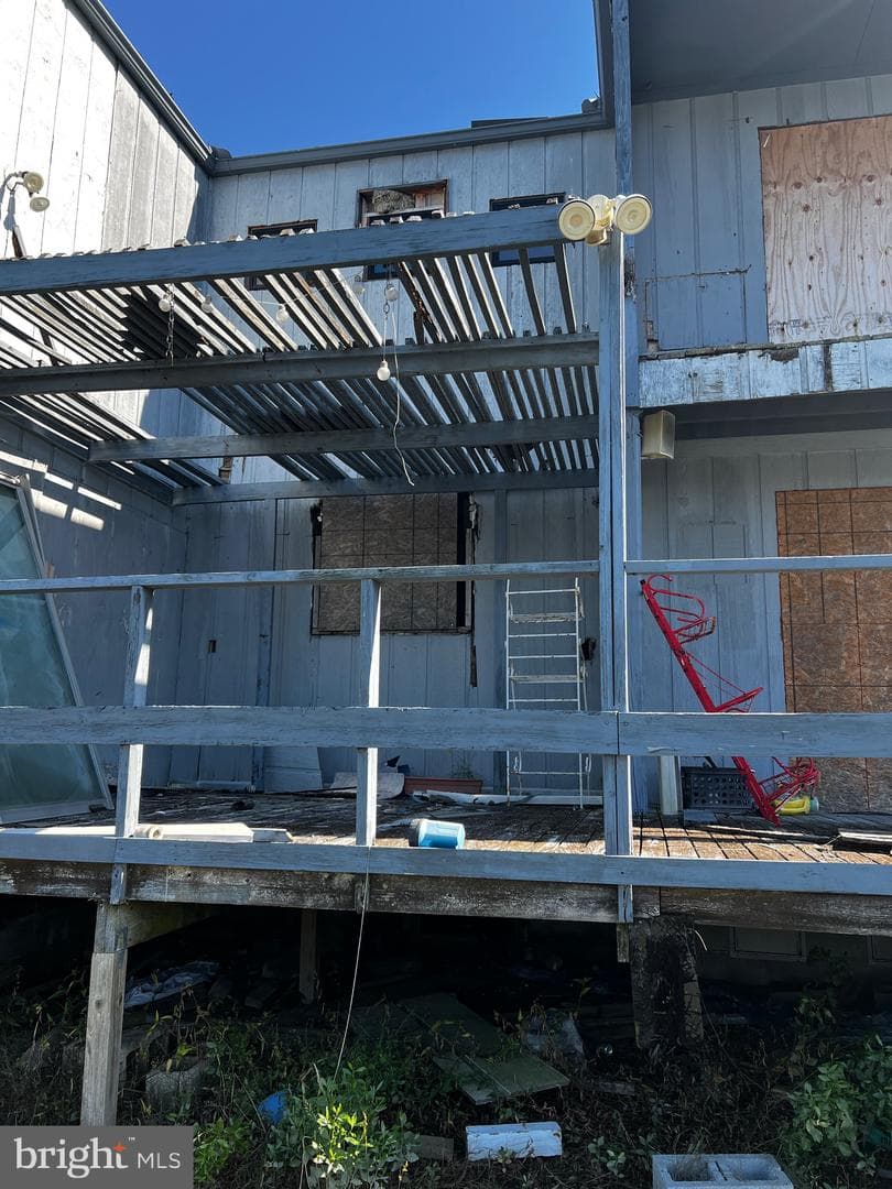 1351 Bayonne St photo 14