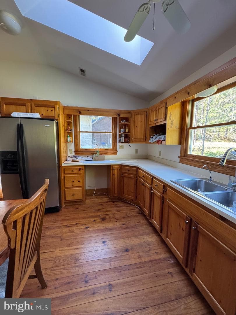 25 Falling Springs Dr photo 6