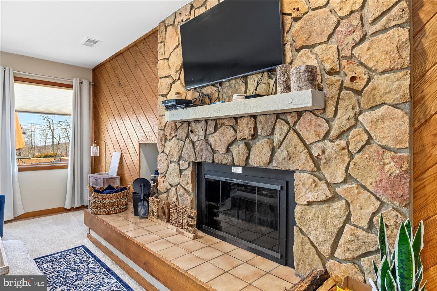 905 Diamond Hill photo 10