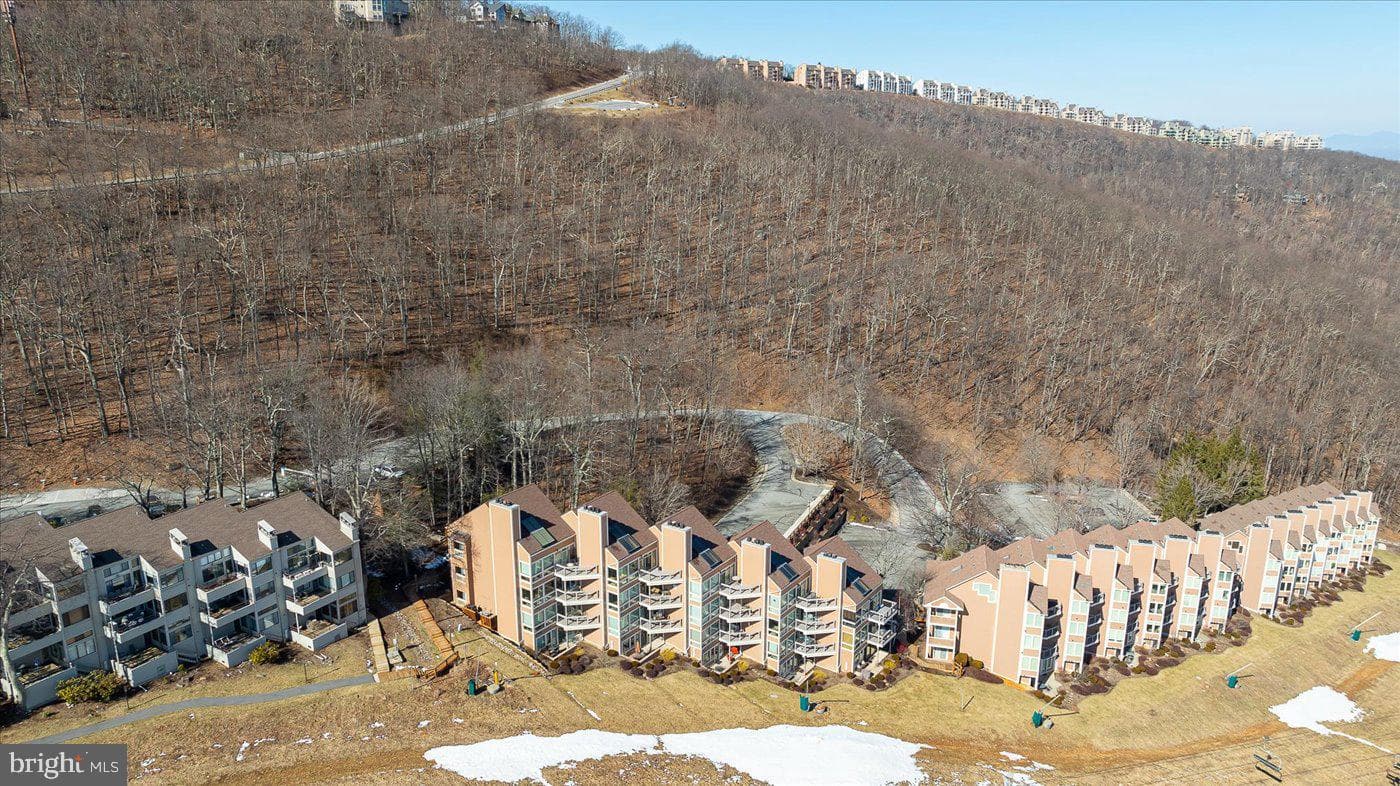 905 Diamond Hill photo 34