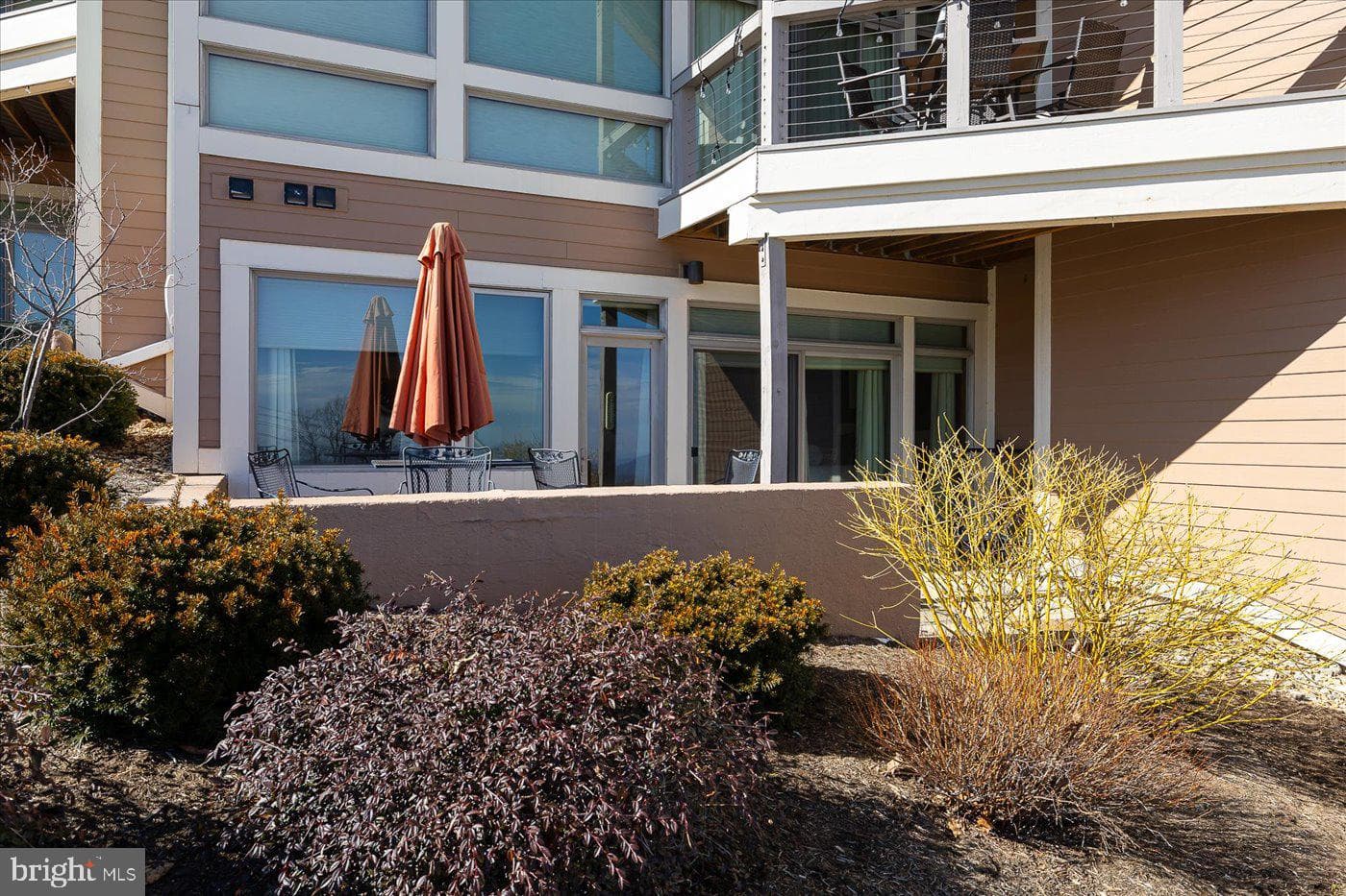905 Diamond Hill photo 44