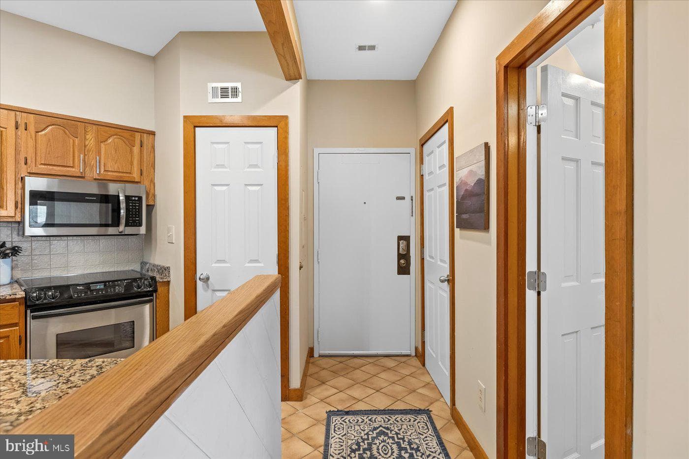 905 Diamond Hill photo 55