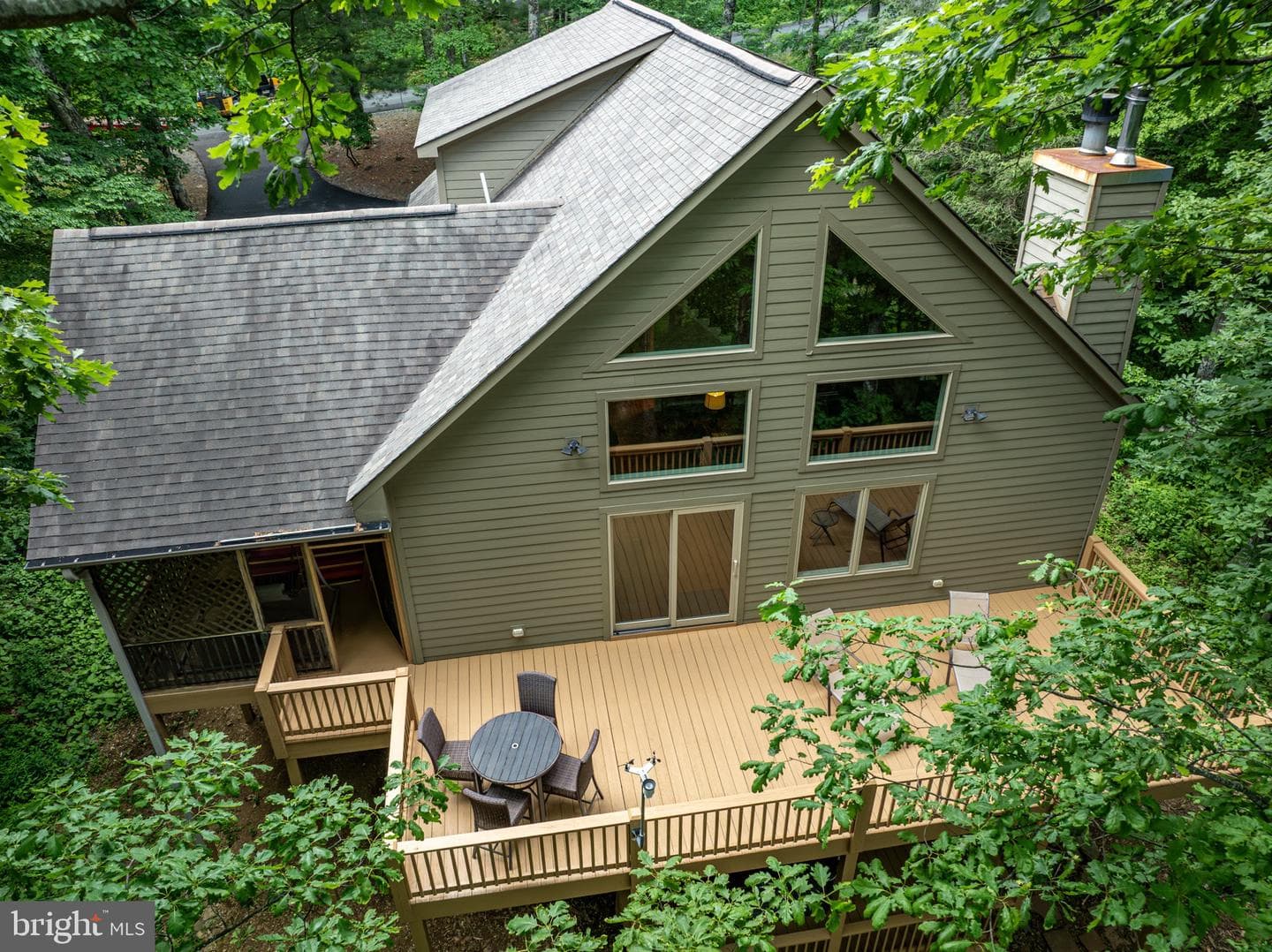 75 N Forest Drive photo 1