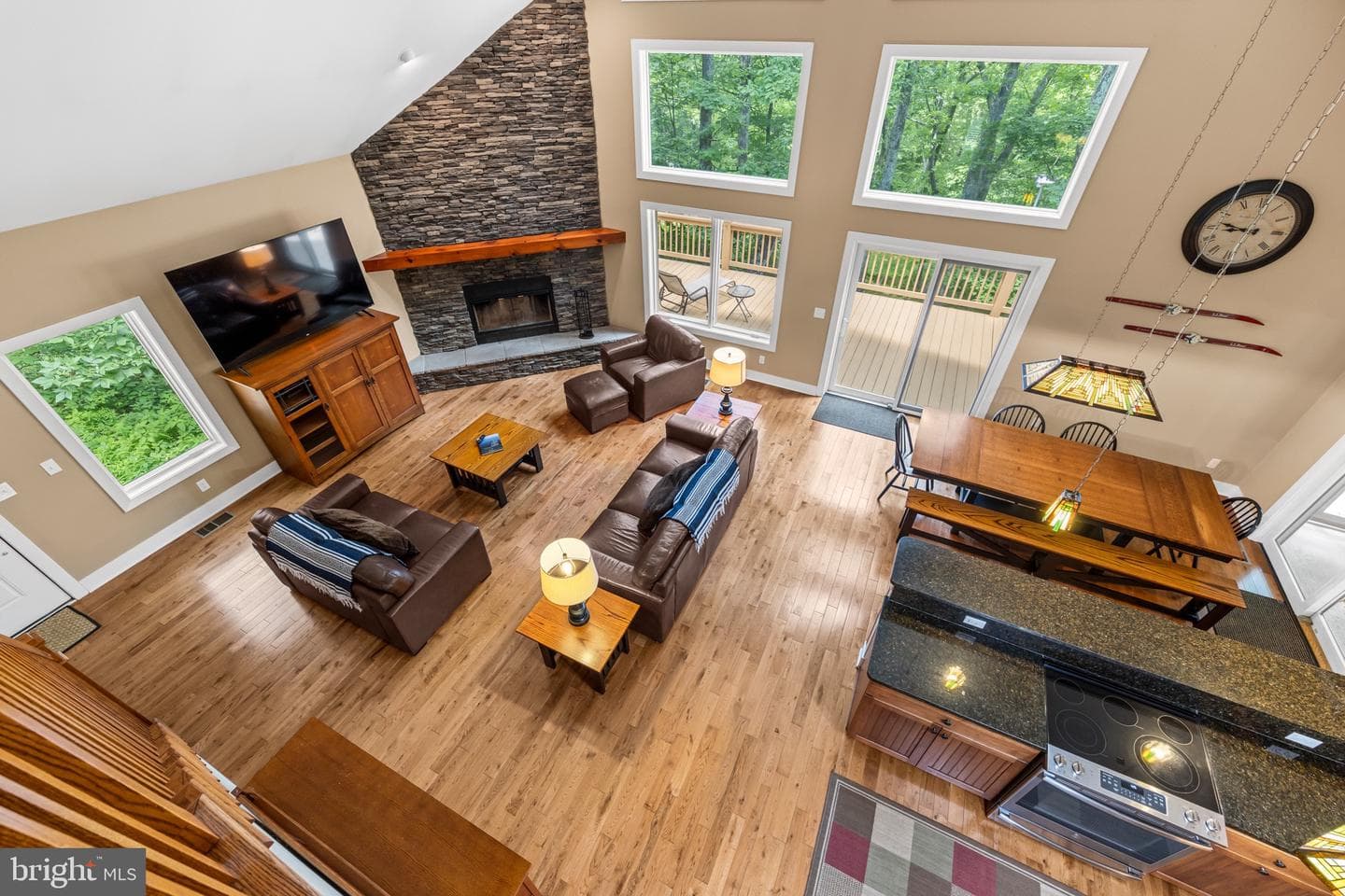 75 N Forest Drive photo 12