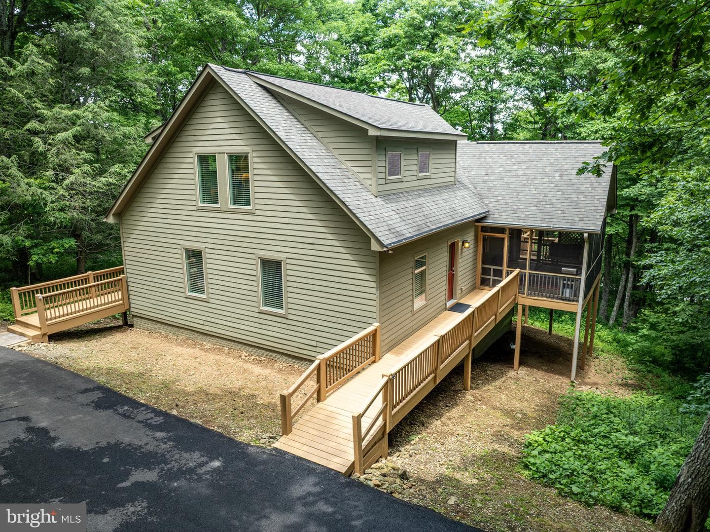 75 N Forest Drive photo 17