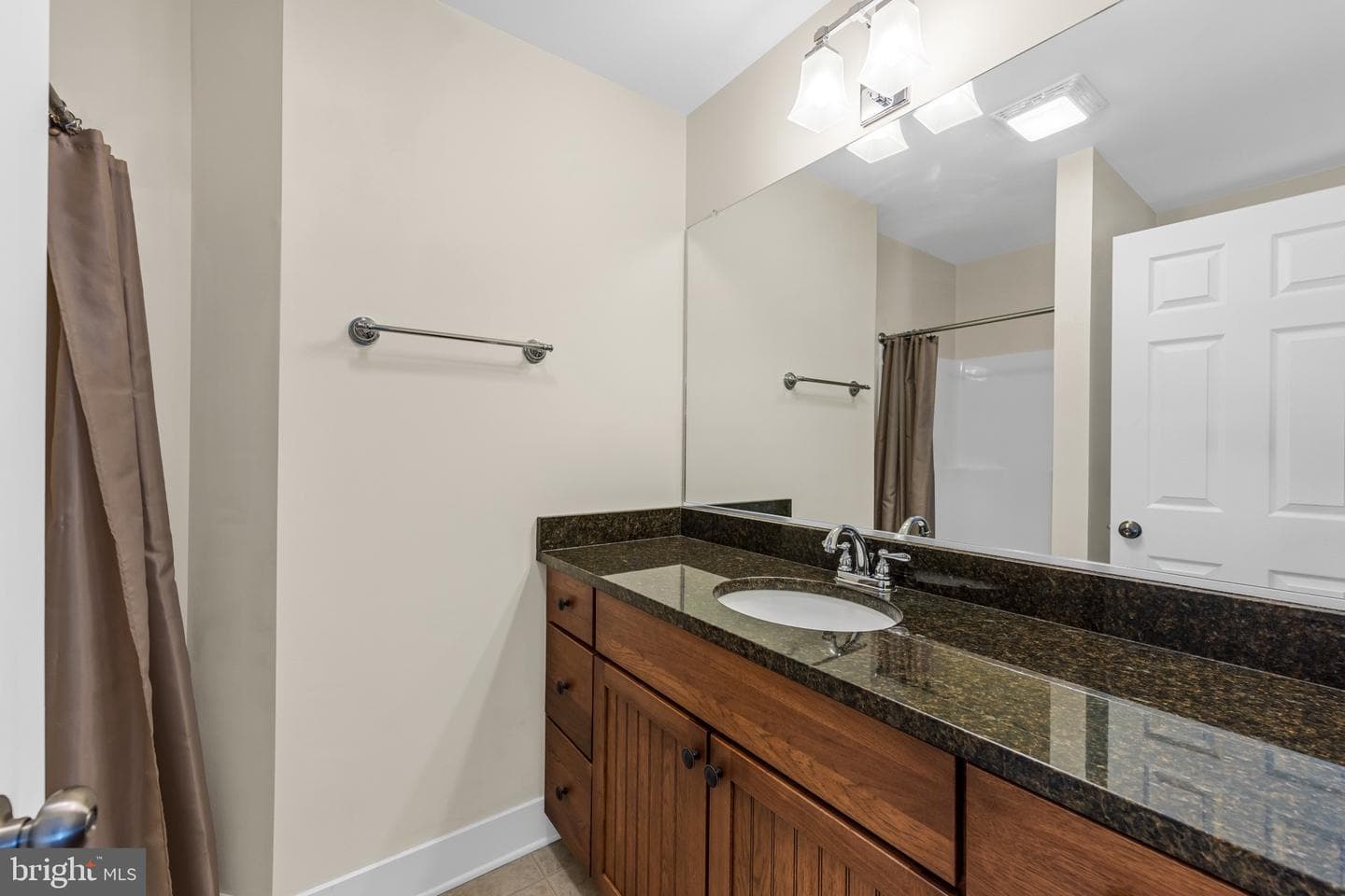 75 N Forest Drive photo 37