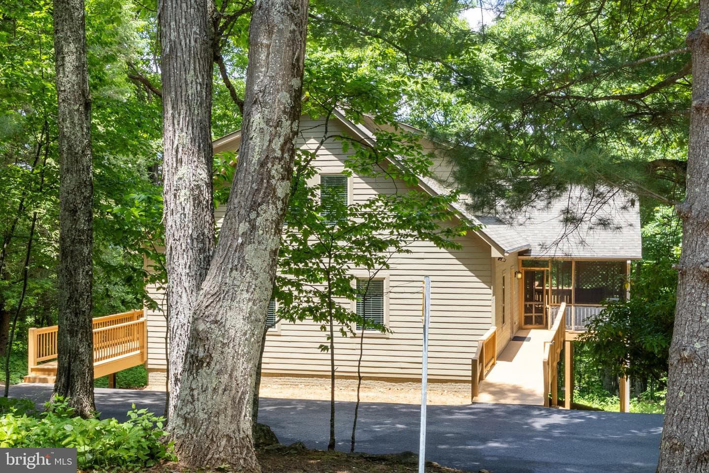 75 N Forest Drive photo 67