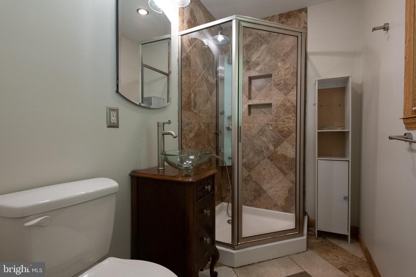 22 Meadow Creek Drive photo 16