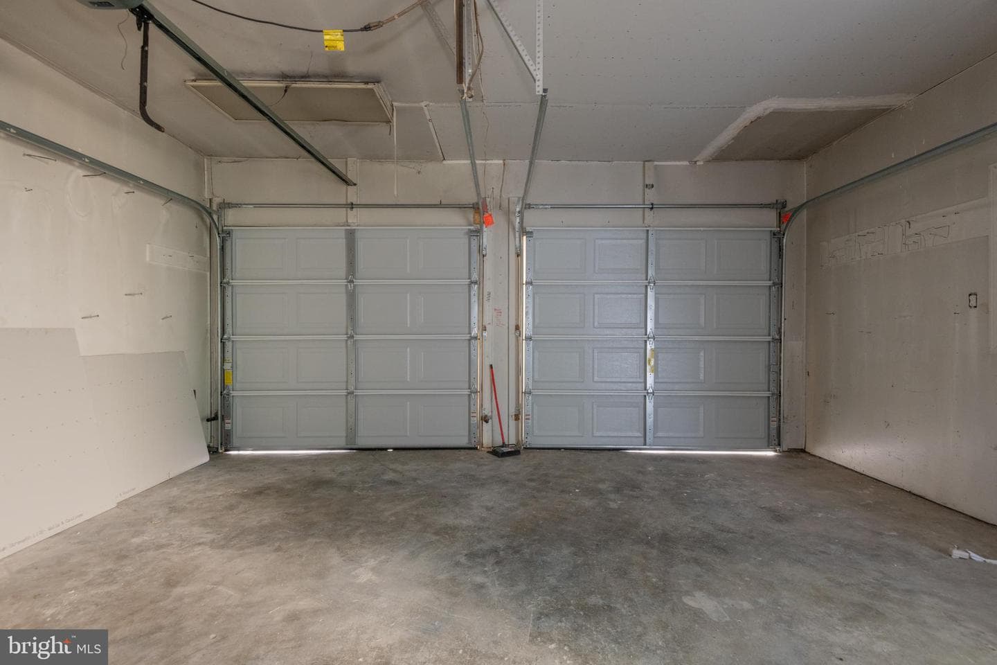 22 Meadow Creek Drive photo 22