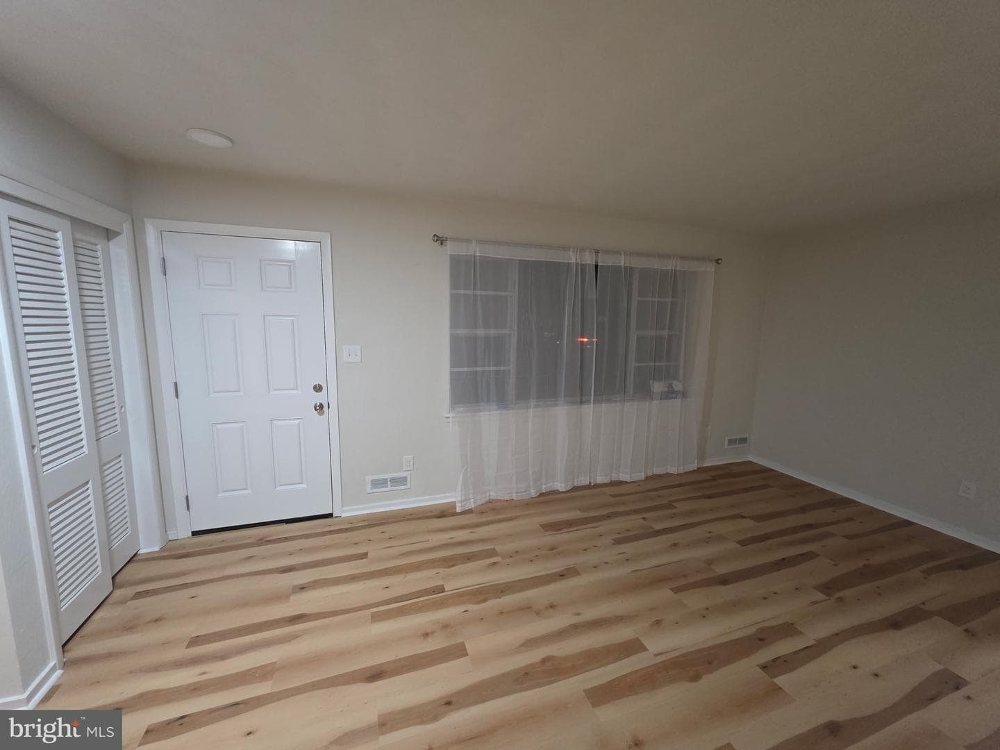 14 Teakwood Drive photo 3