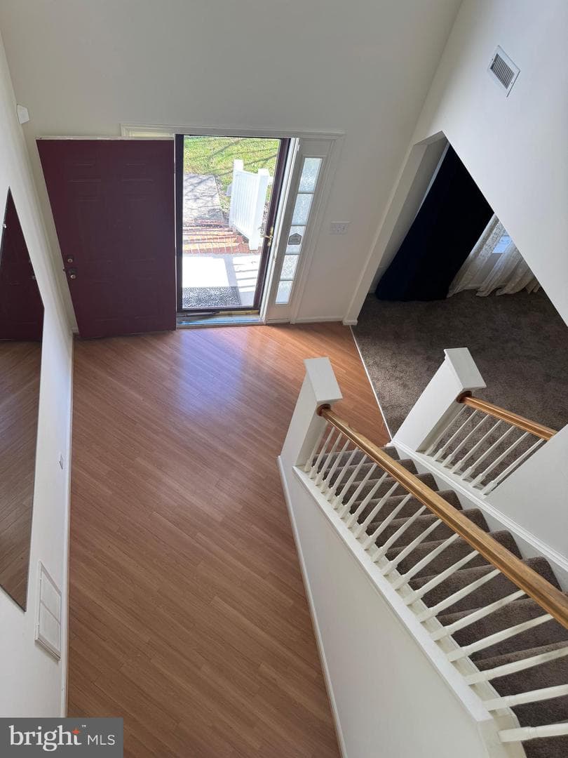 223 Southlake Place photo 25