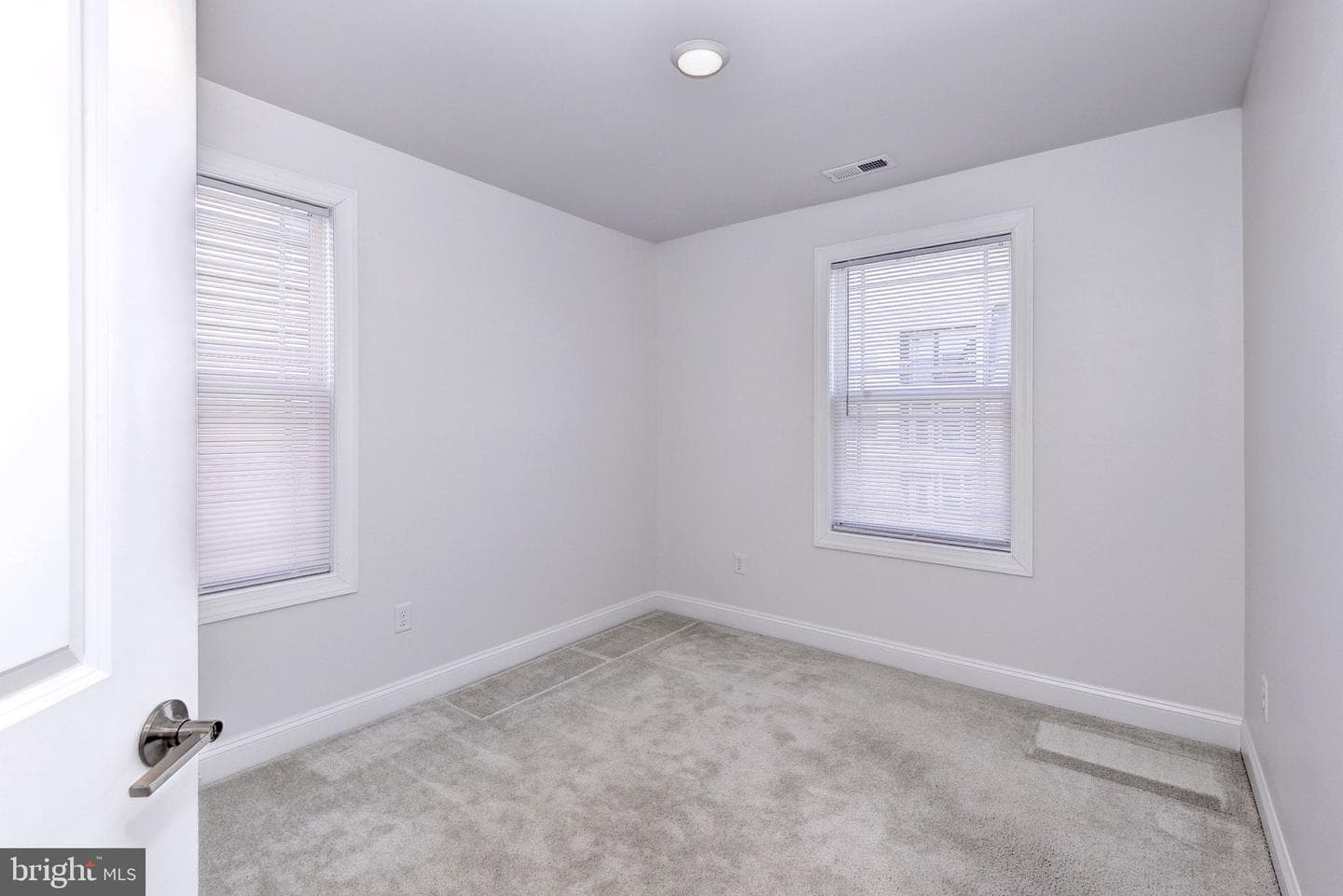 1415 Harwinton Court photo 34