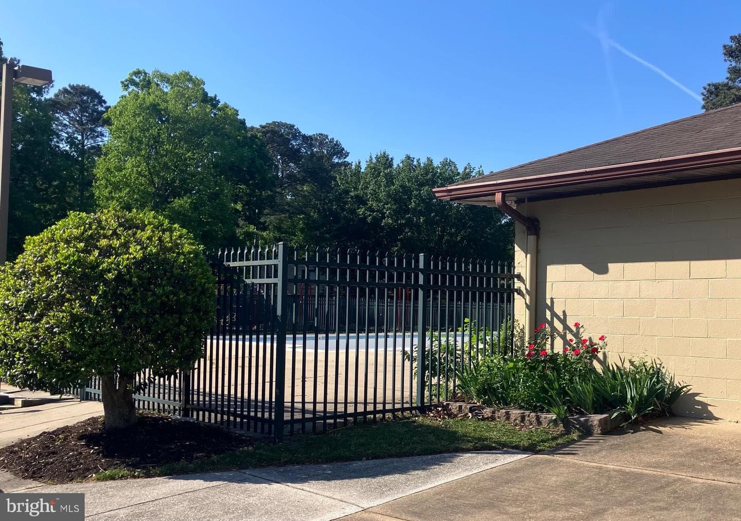 1601 Malibu Place photo 15