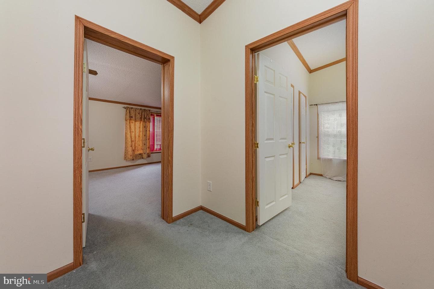 14 Knights Dr photo 26