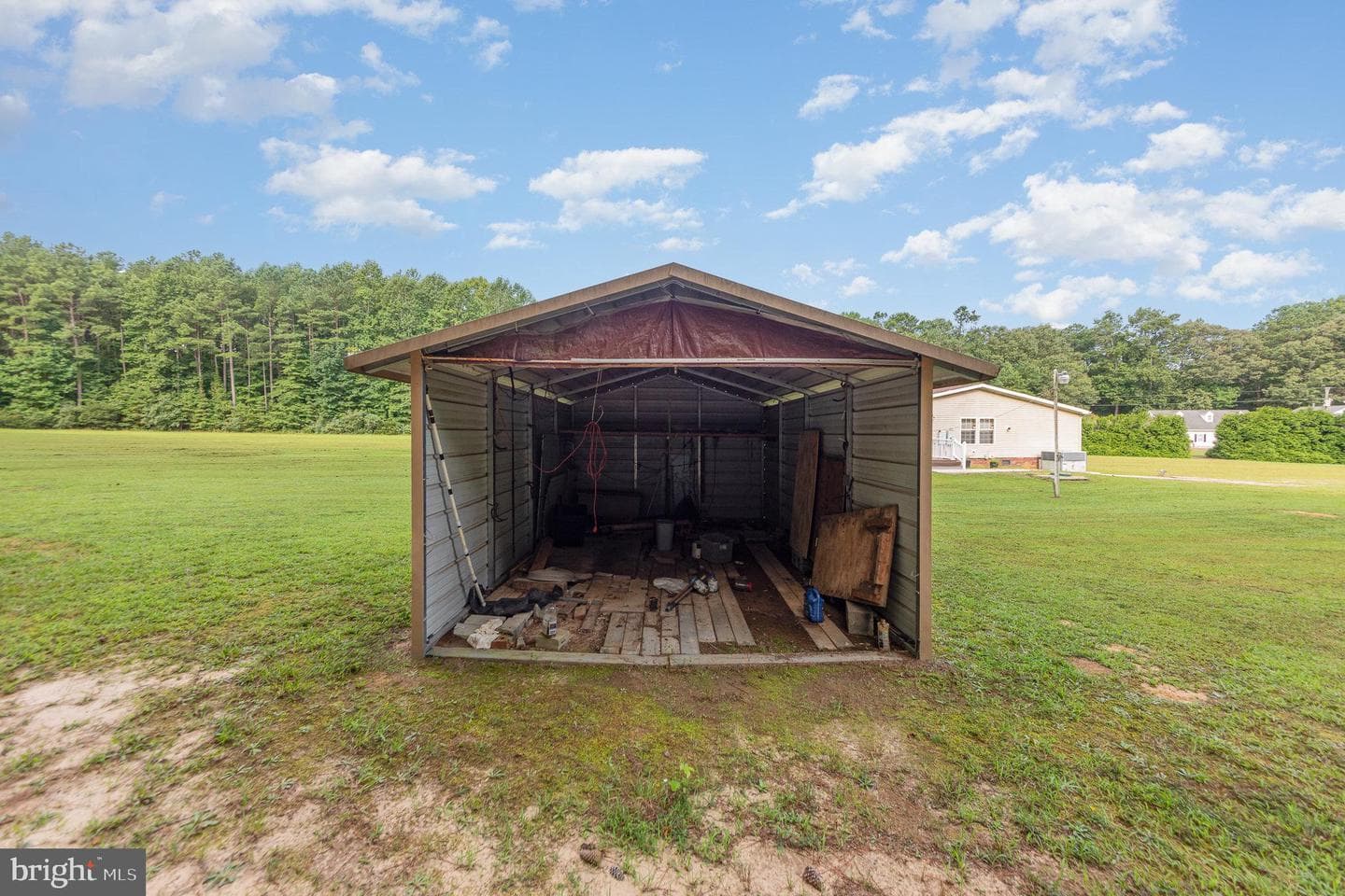 14 Knights Dr photo 35