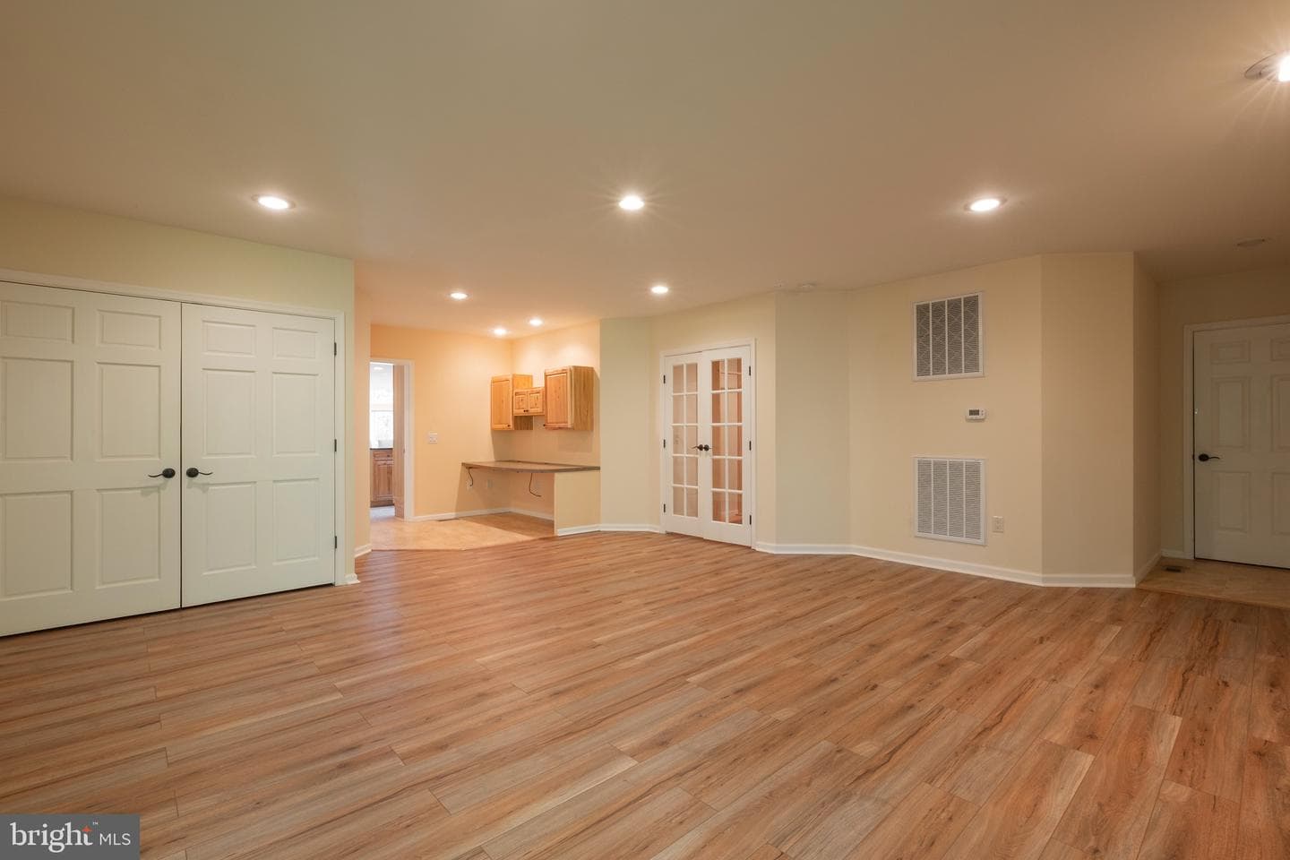 409 Whittaker Lane photo 26