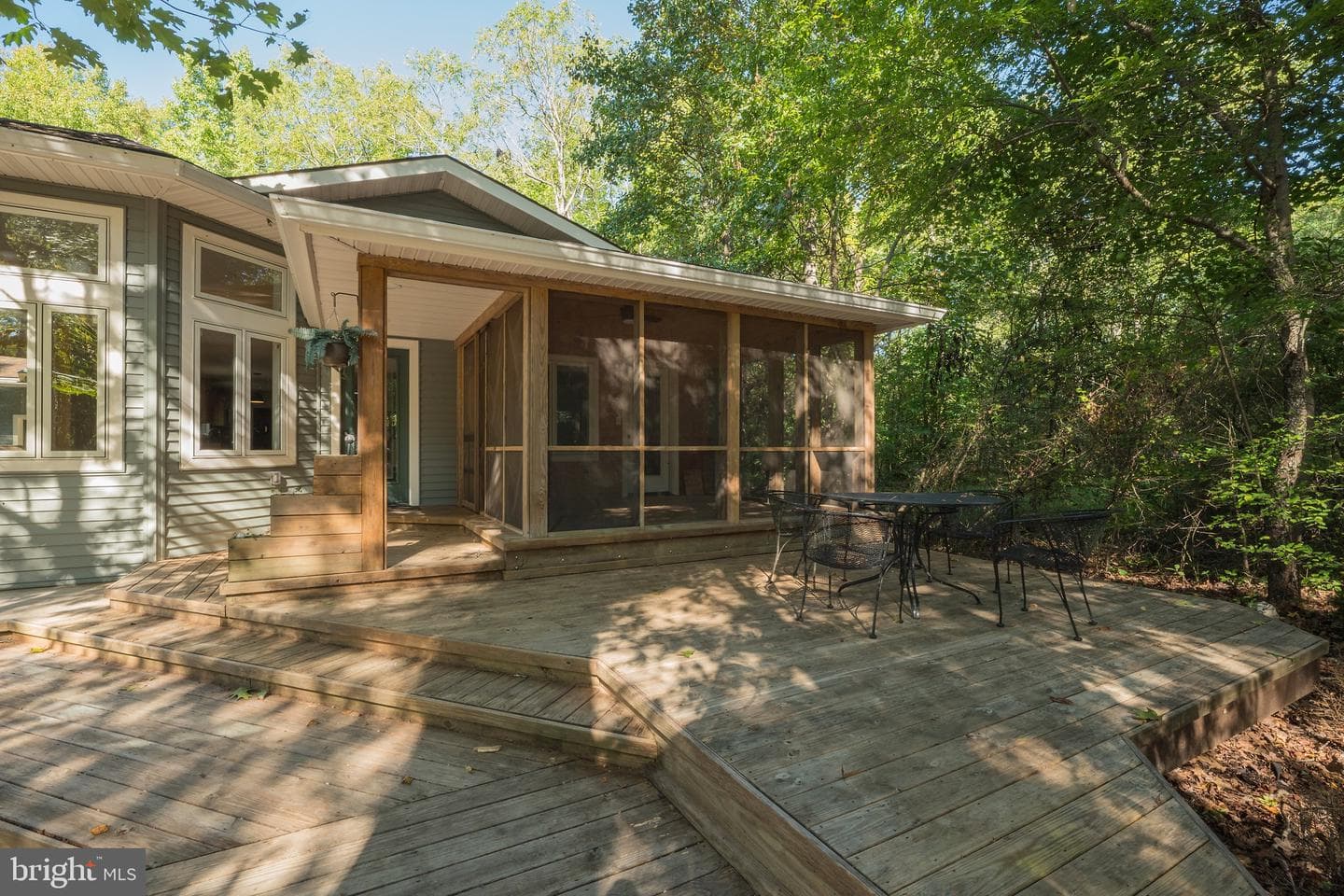 409 Whittaker Lane photo 34