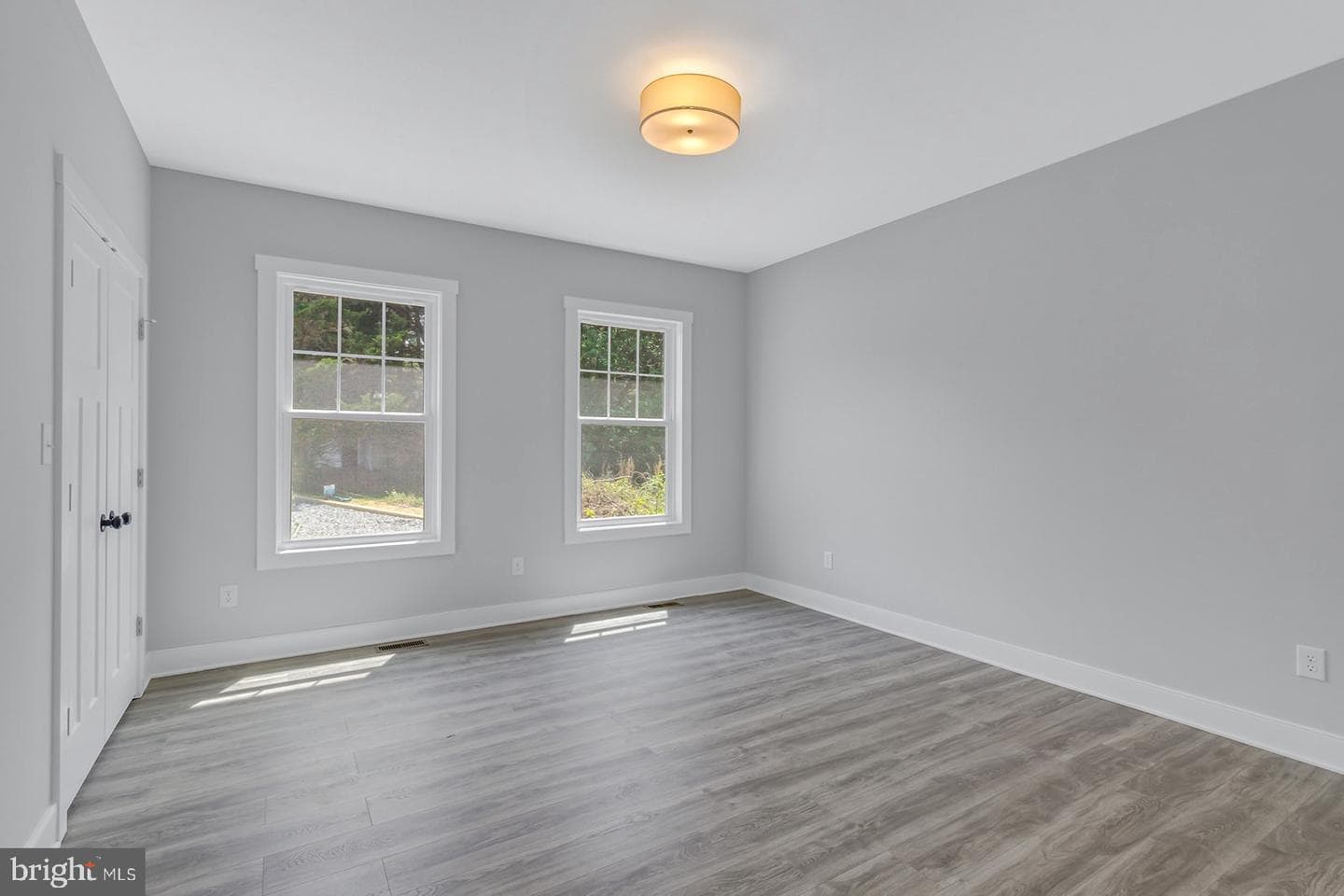 521 Taylor's Beach Road photo 22