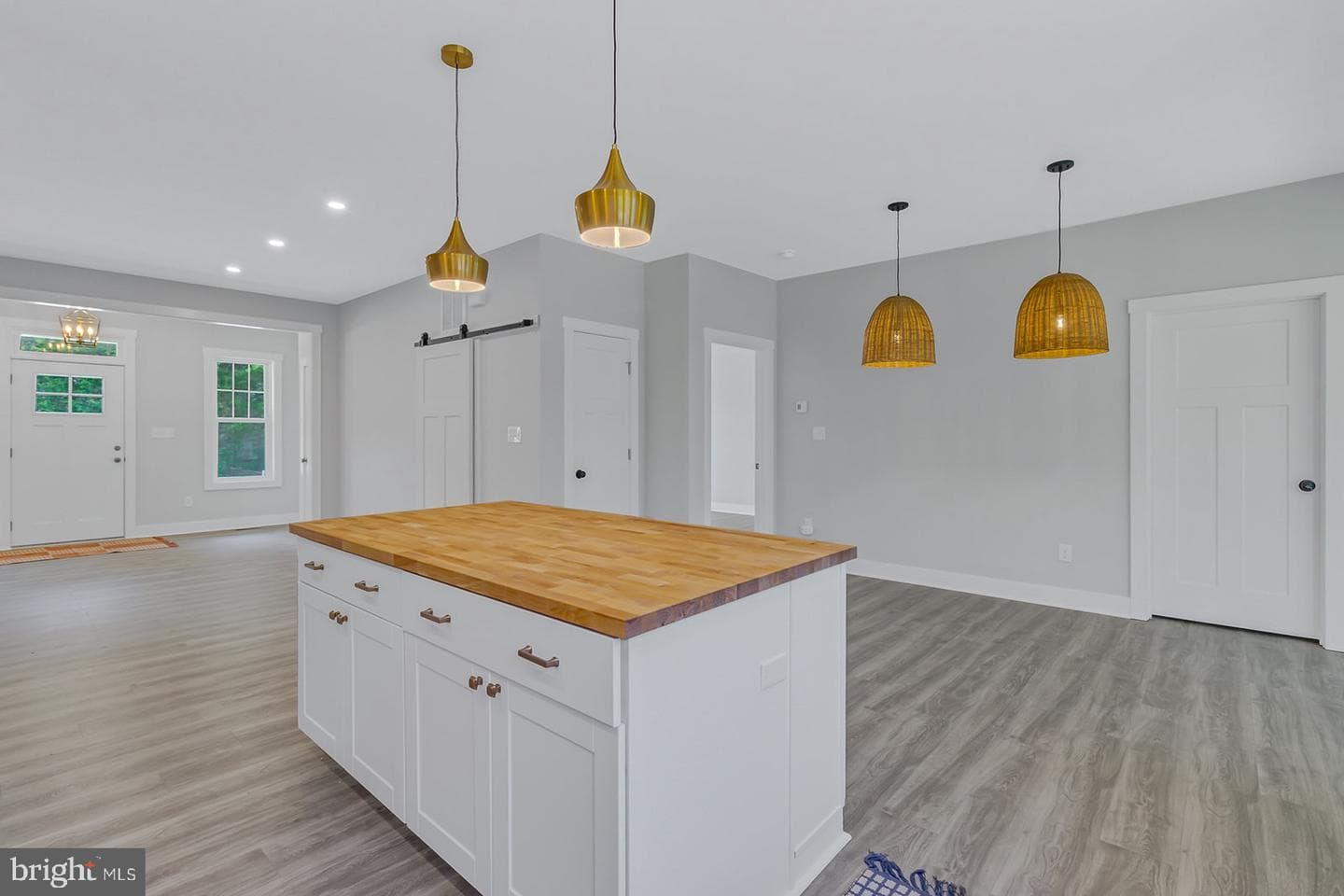 521 Taylor's Beach Road photo 9