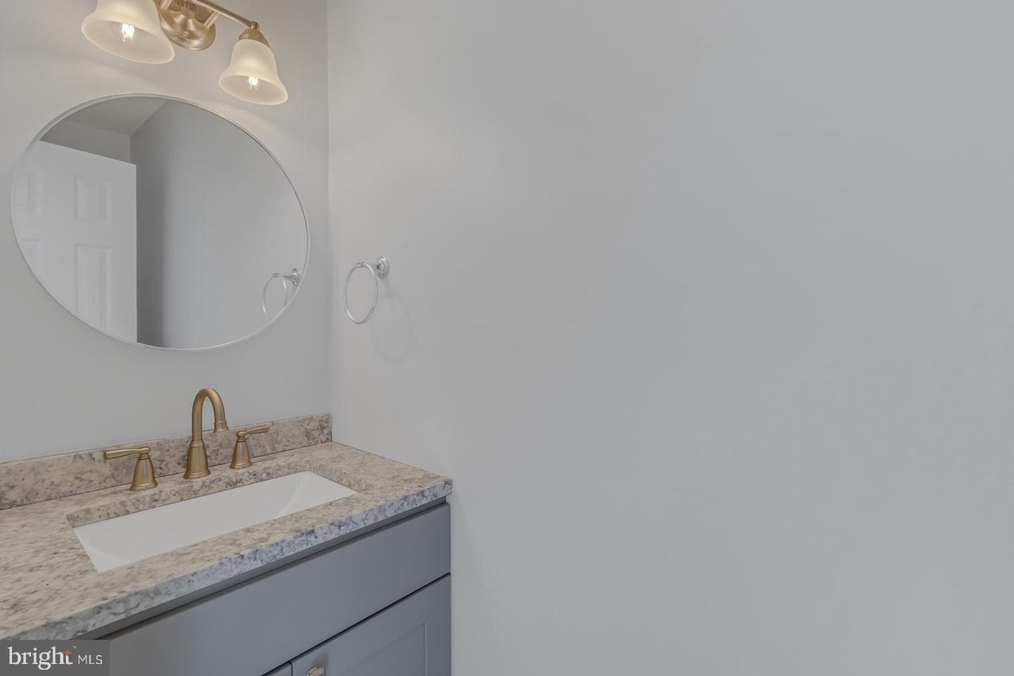 532 Twin Harbor Road photo 12