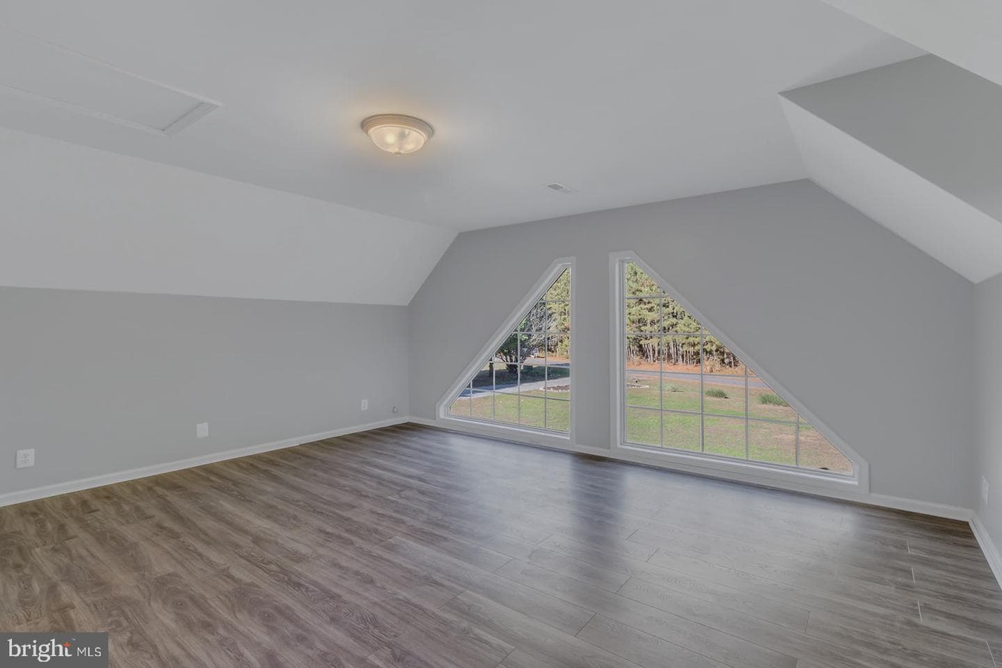 532 Twin Harbor Road photo 27