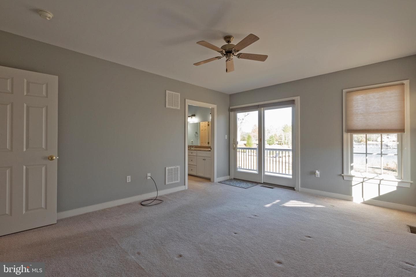 162 Hall Farm Drive photo 33