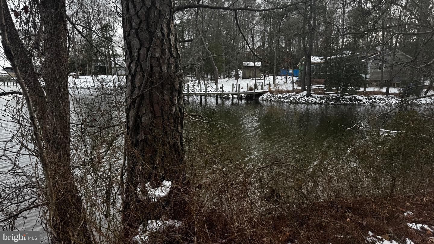 1415 Fairport Rd photo 2
