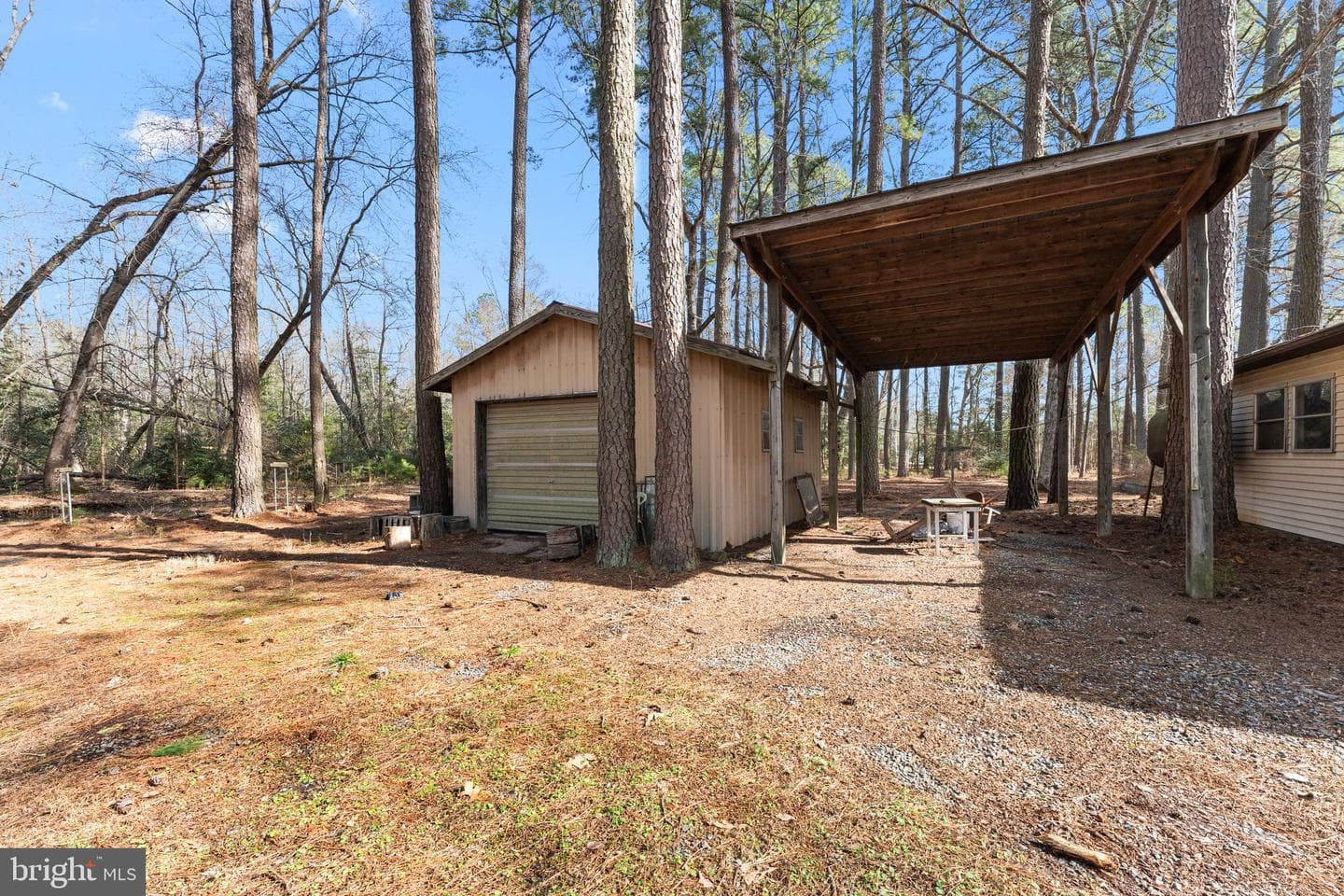 1221 Mundy Point Road photo 10