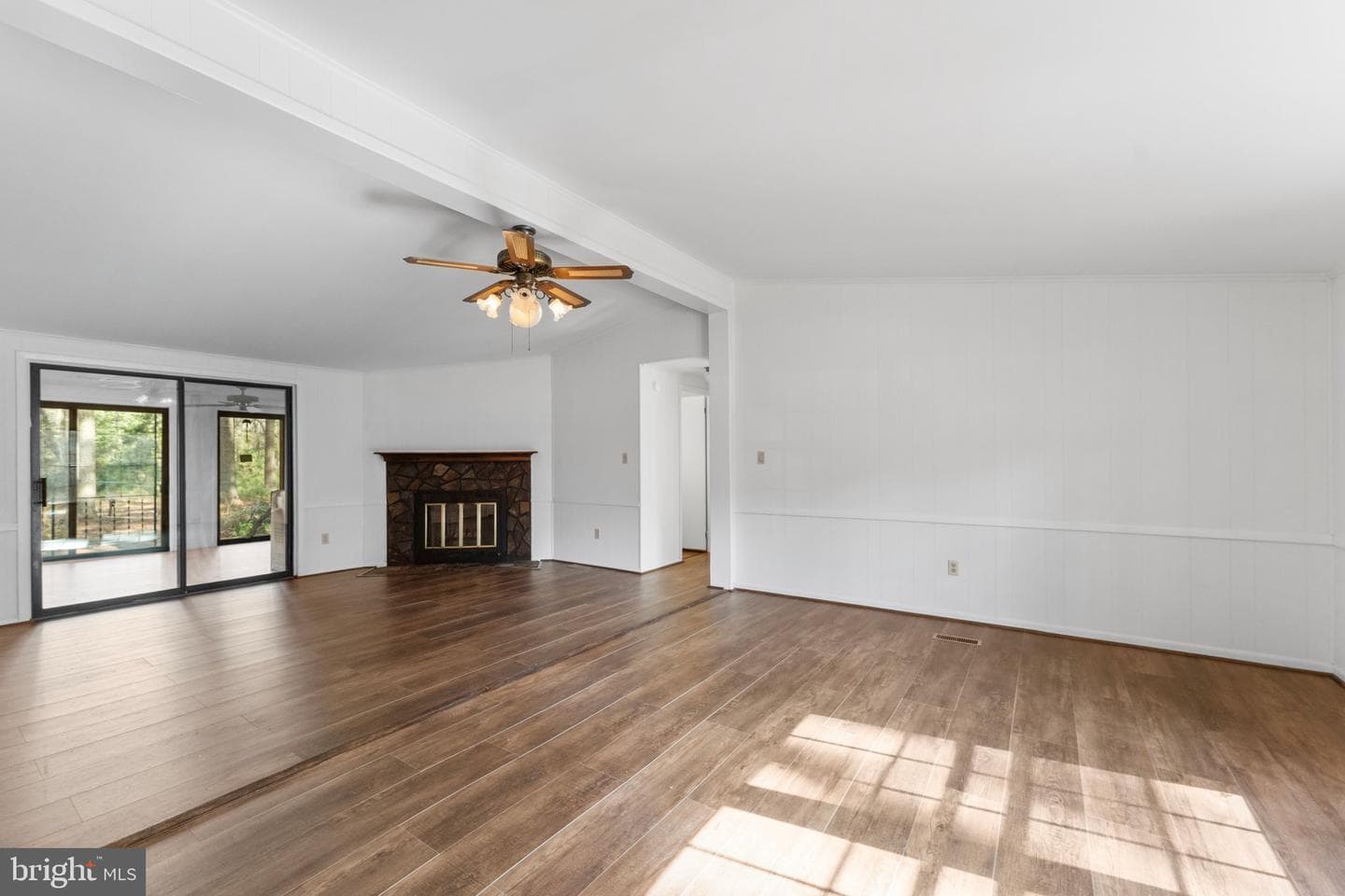 1221 Mundy Point Road photo 11