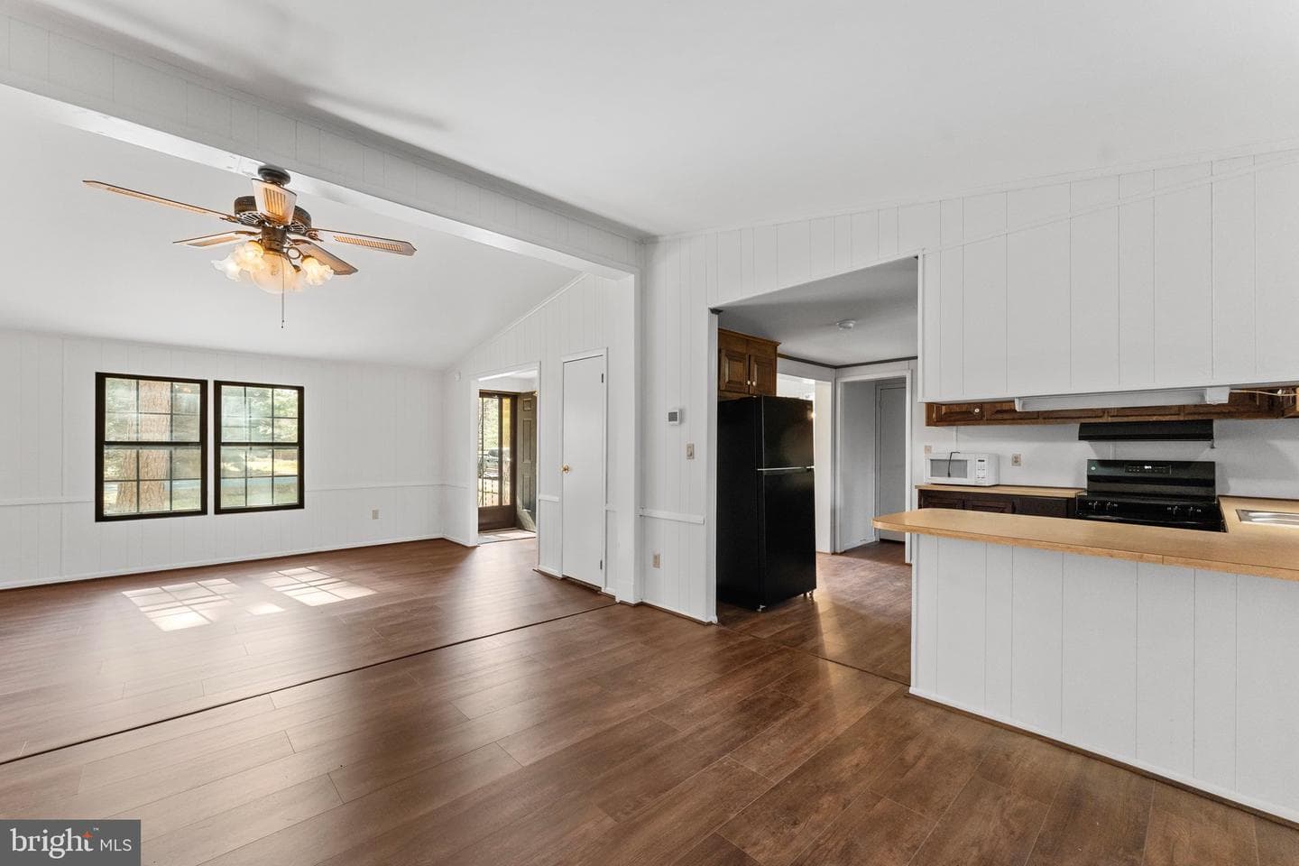 1221 Mundy Point Road photo 15