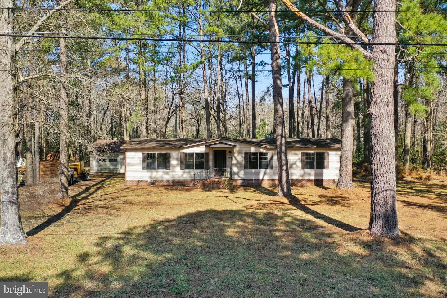 1221 Mundy Point Road photo 2