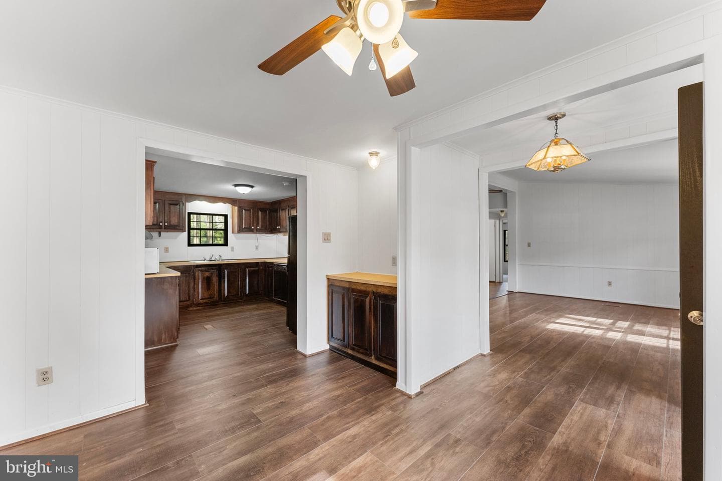 1221 Mundy Point Road photo 20