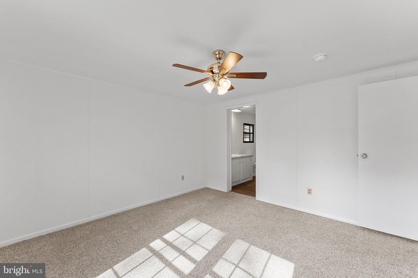 1221 Mundy Point Road photo 22
