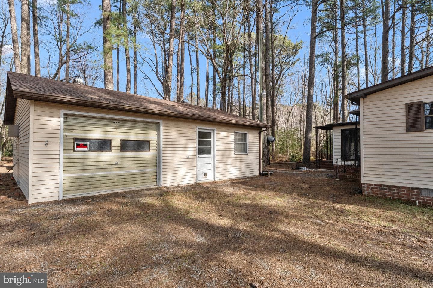 1221 Mundy Point Road photo 7