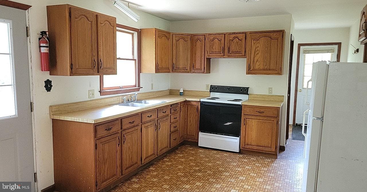 388 Coan Harbour Drive photo 7