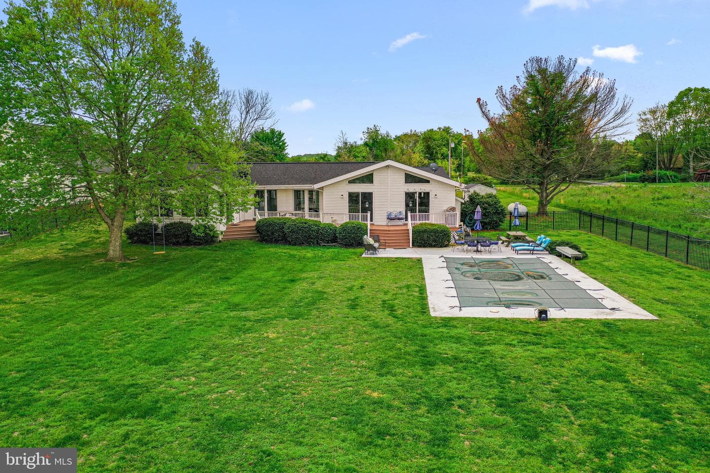 1072 Glebe View Lane photo 9