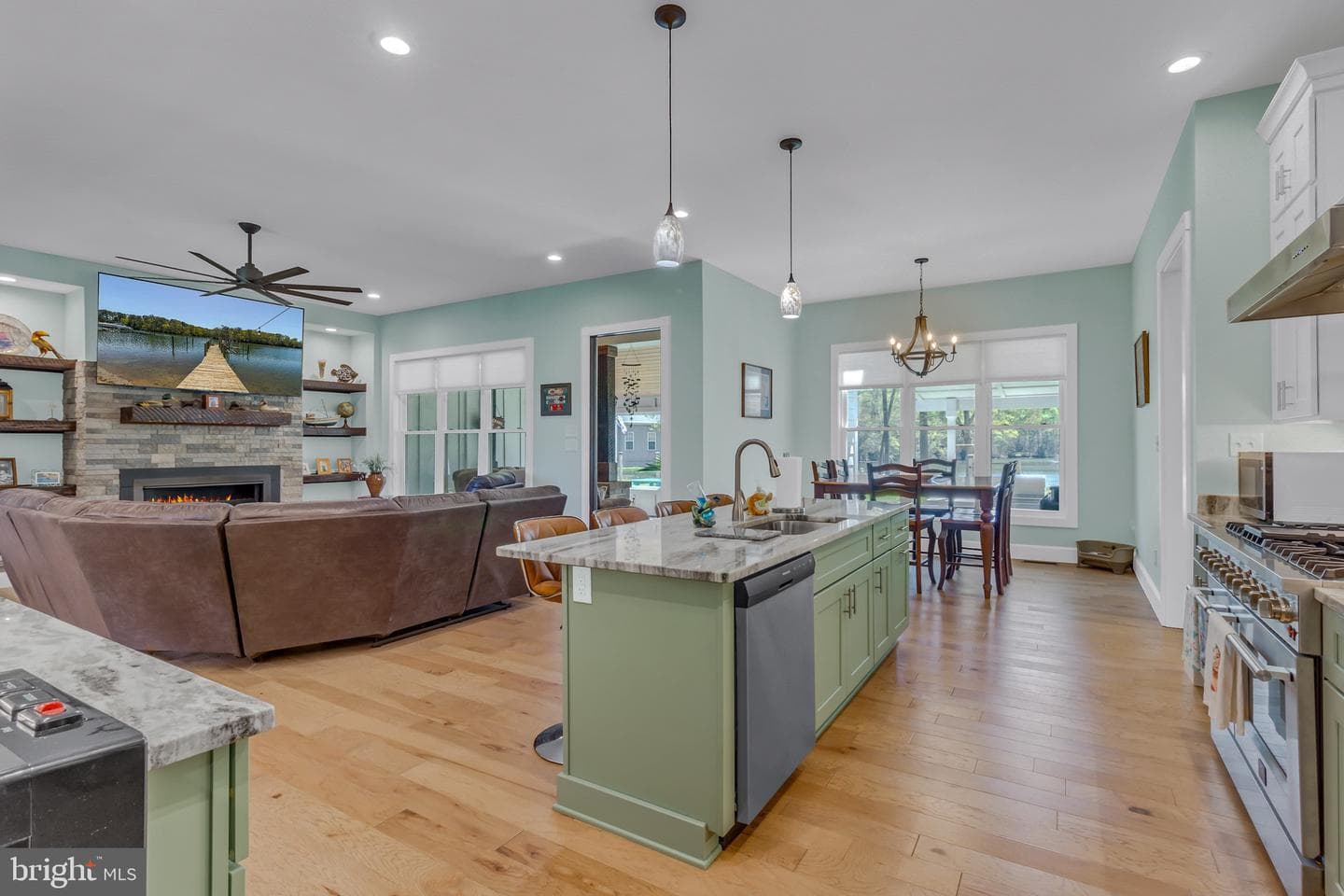 193 Hall Farm Drive photo 12