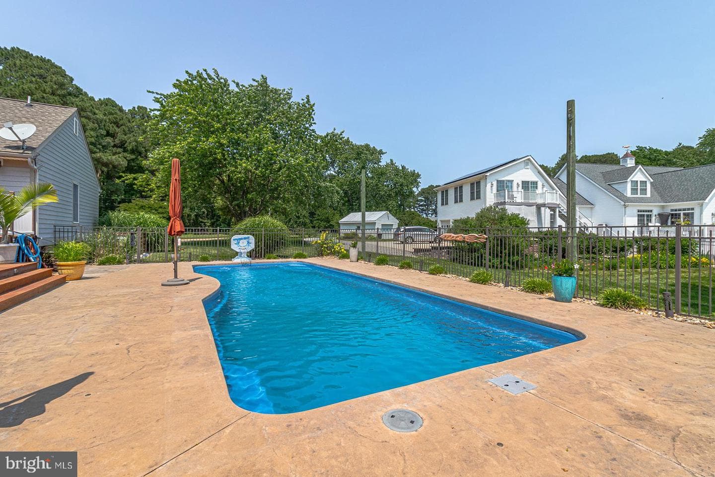 324 Bayberry Lane photo 69