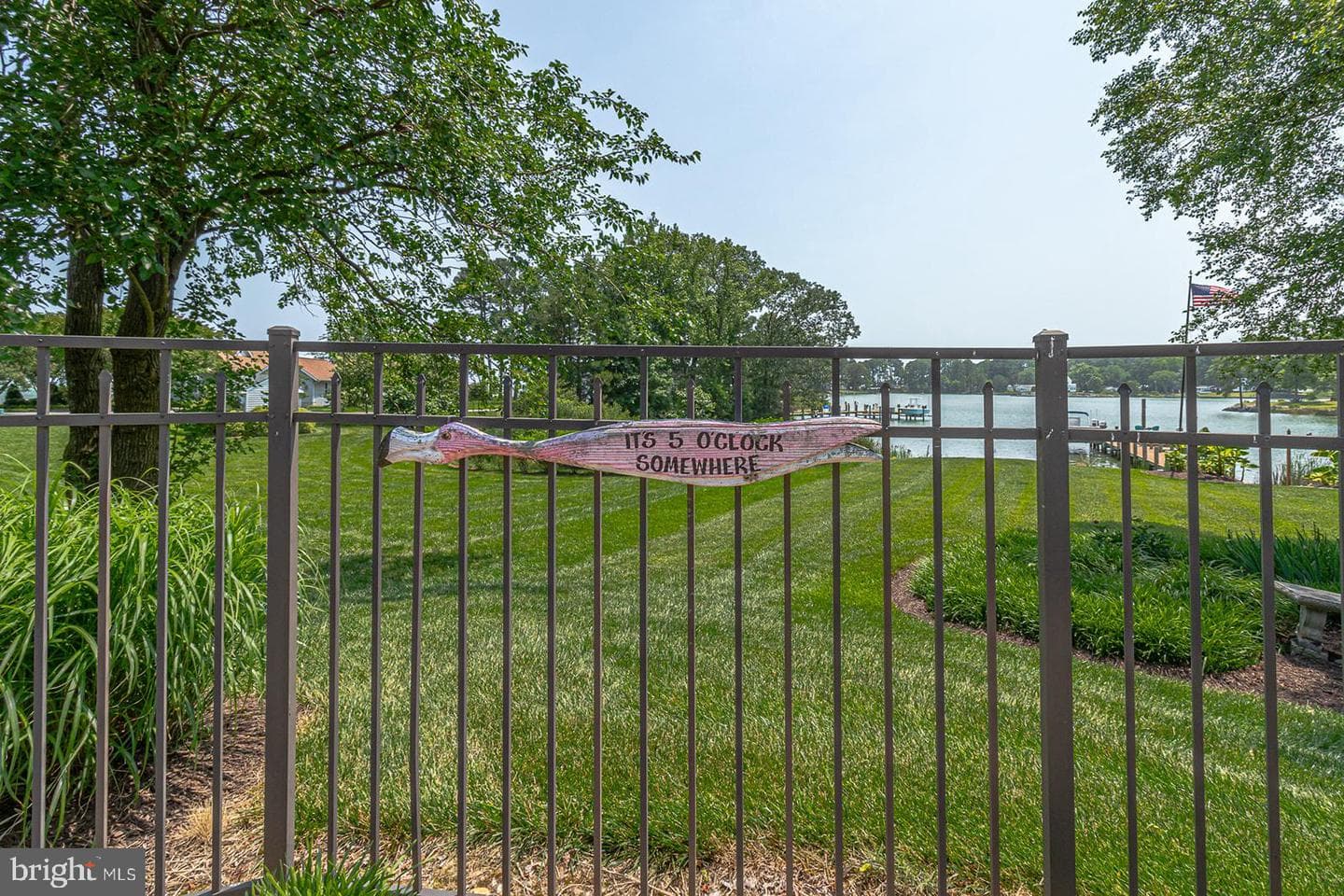 324 Bayberry Lane photo 72