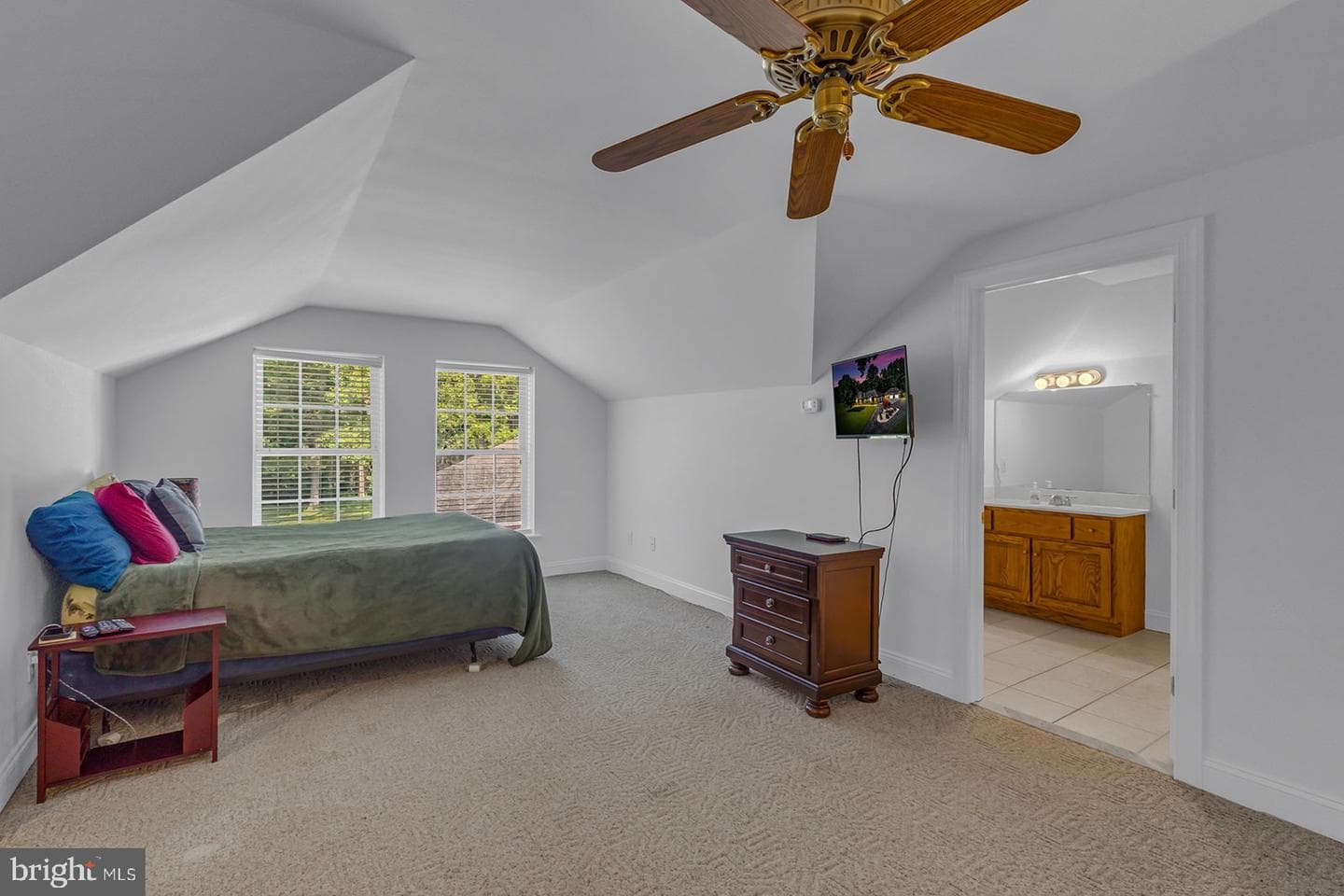 813 Coan Harbour Drive photo 32