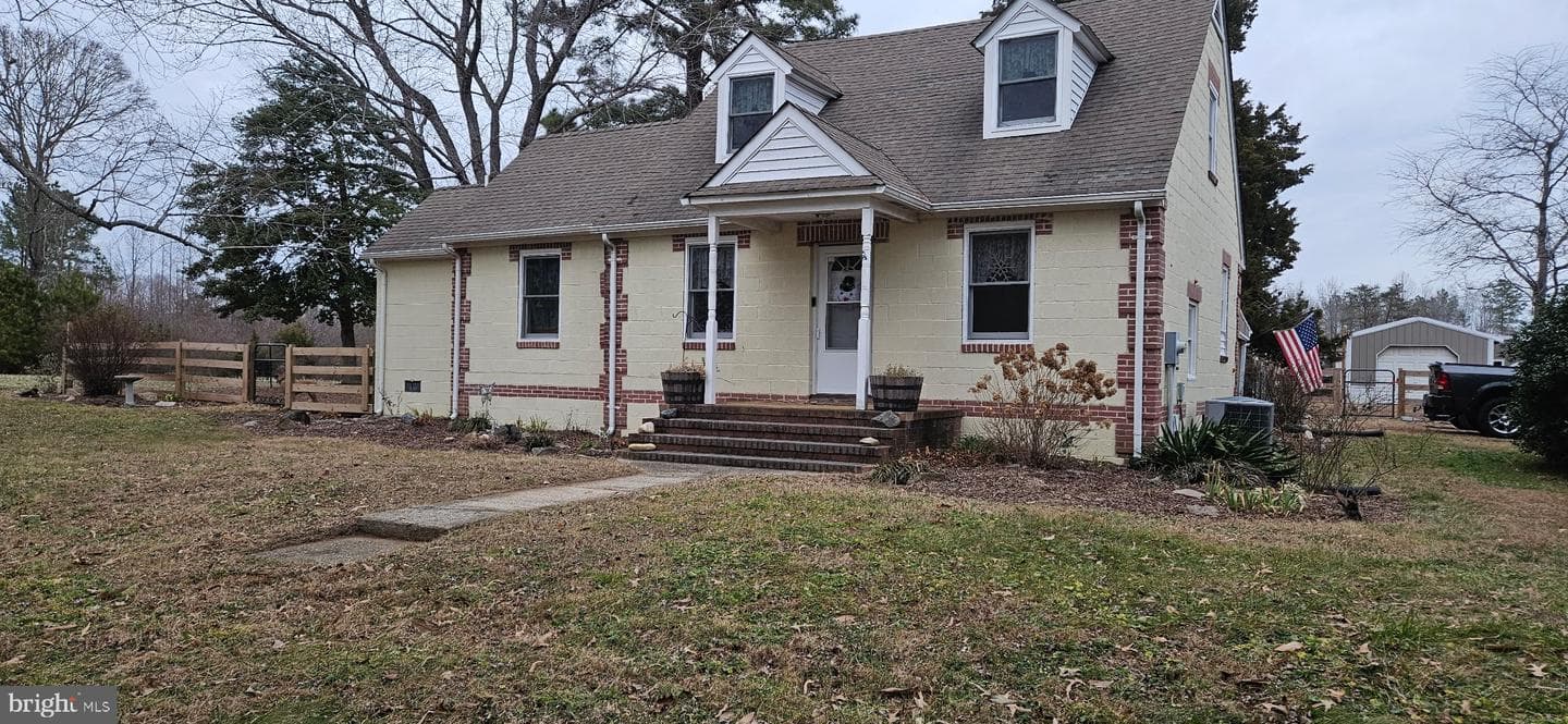 2033 Courthouse Road photo 3