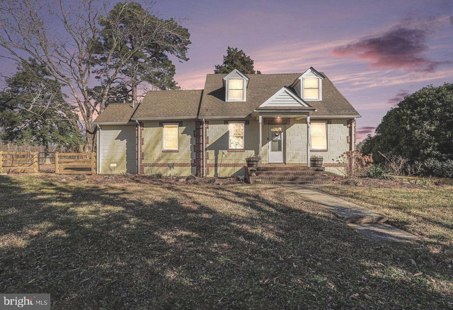 2033 Courthouse Road photo 4