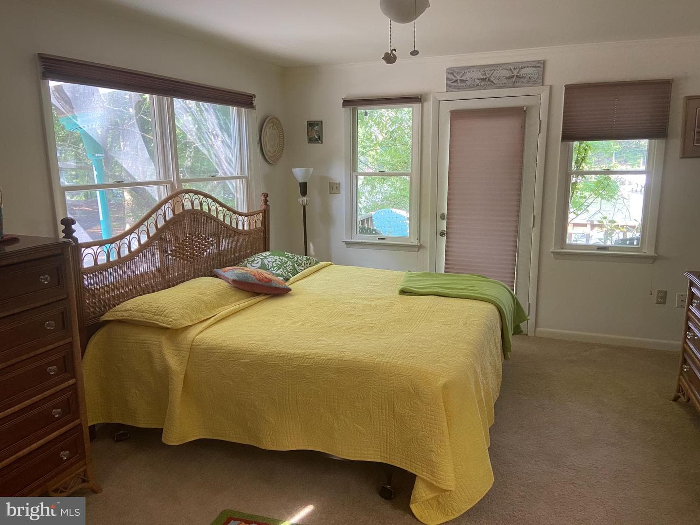 152 Swann Court photo 20