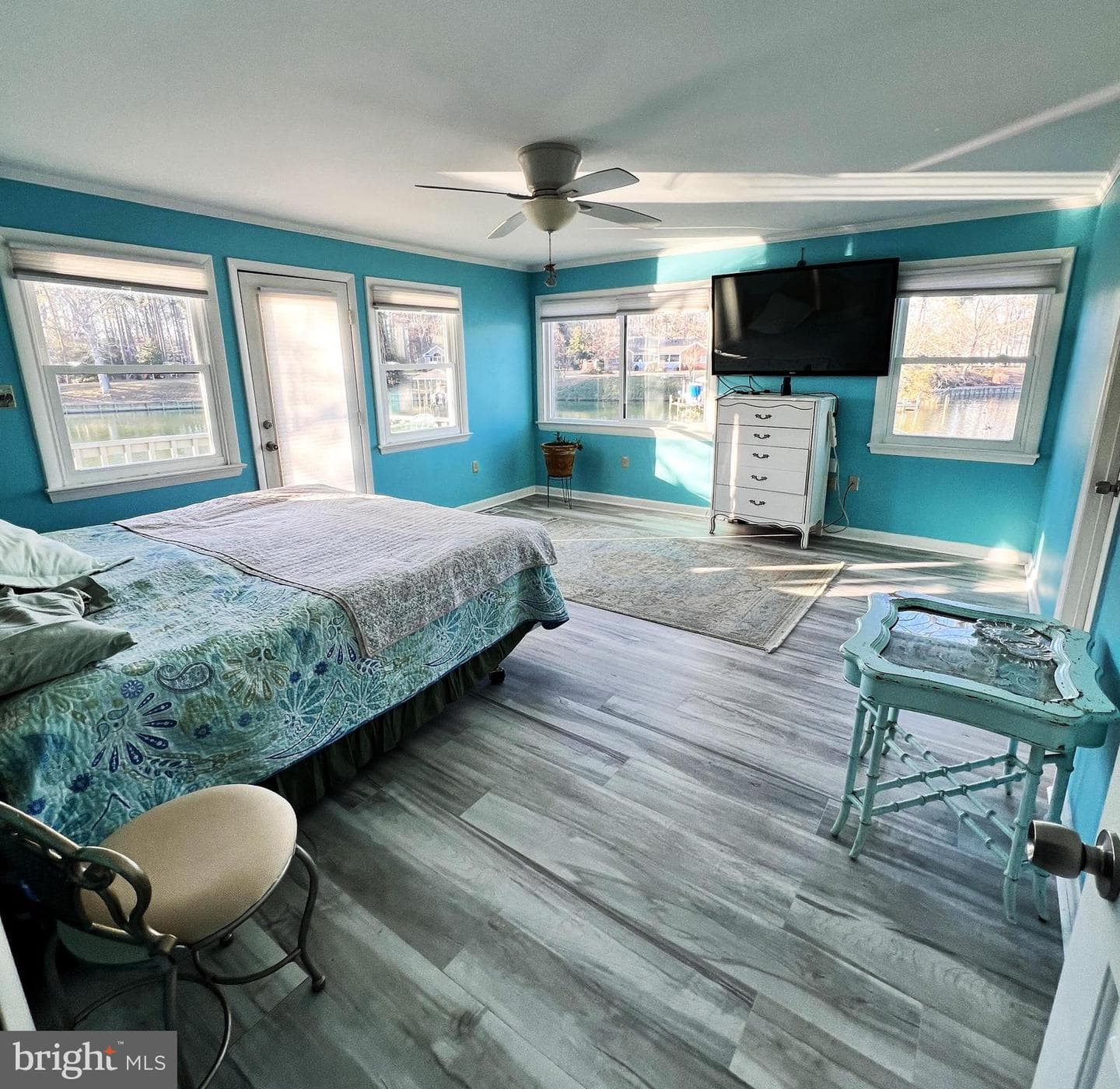 152 Swann Court photo 22