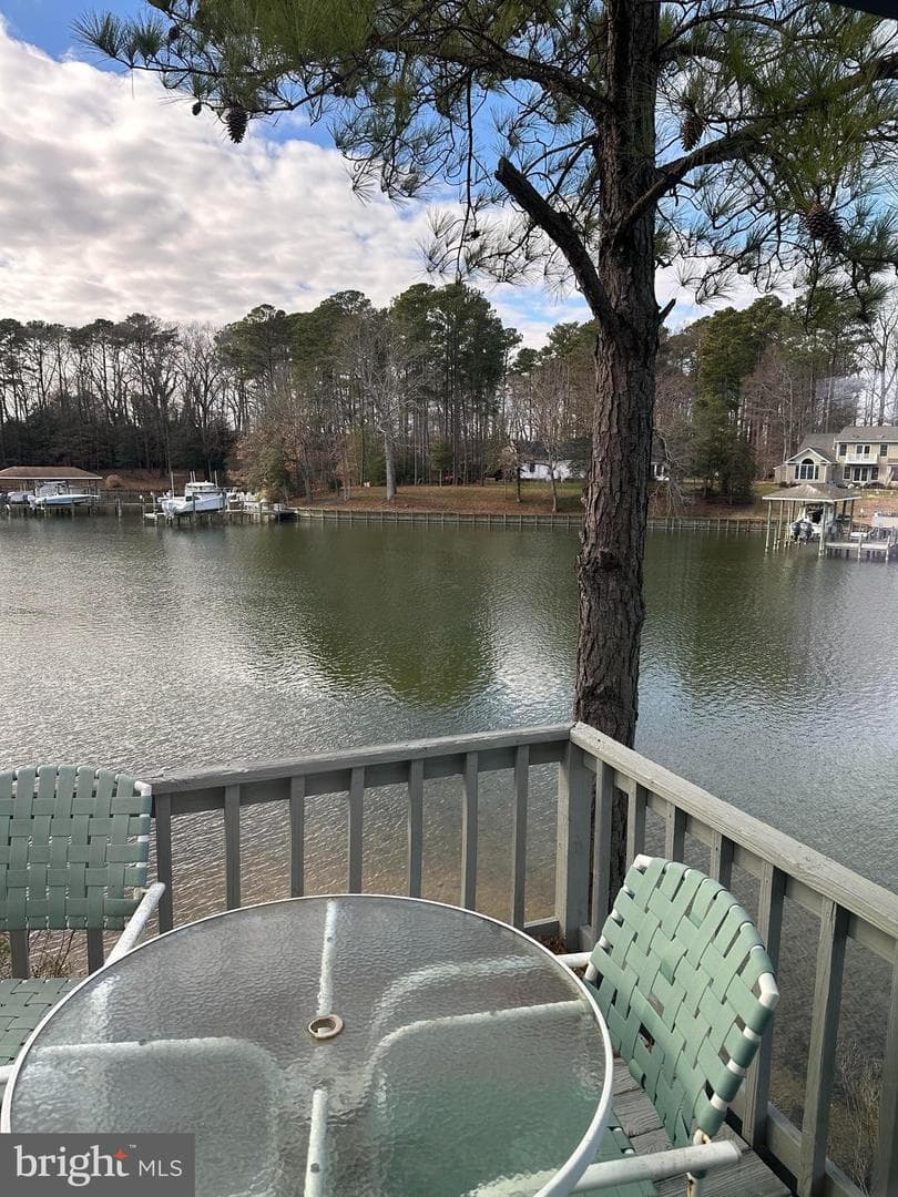 152 Swann Court photo 7