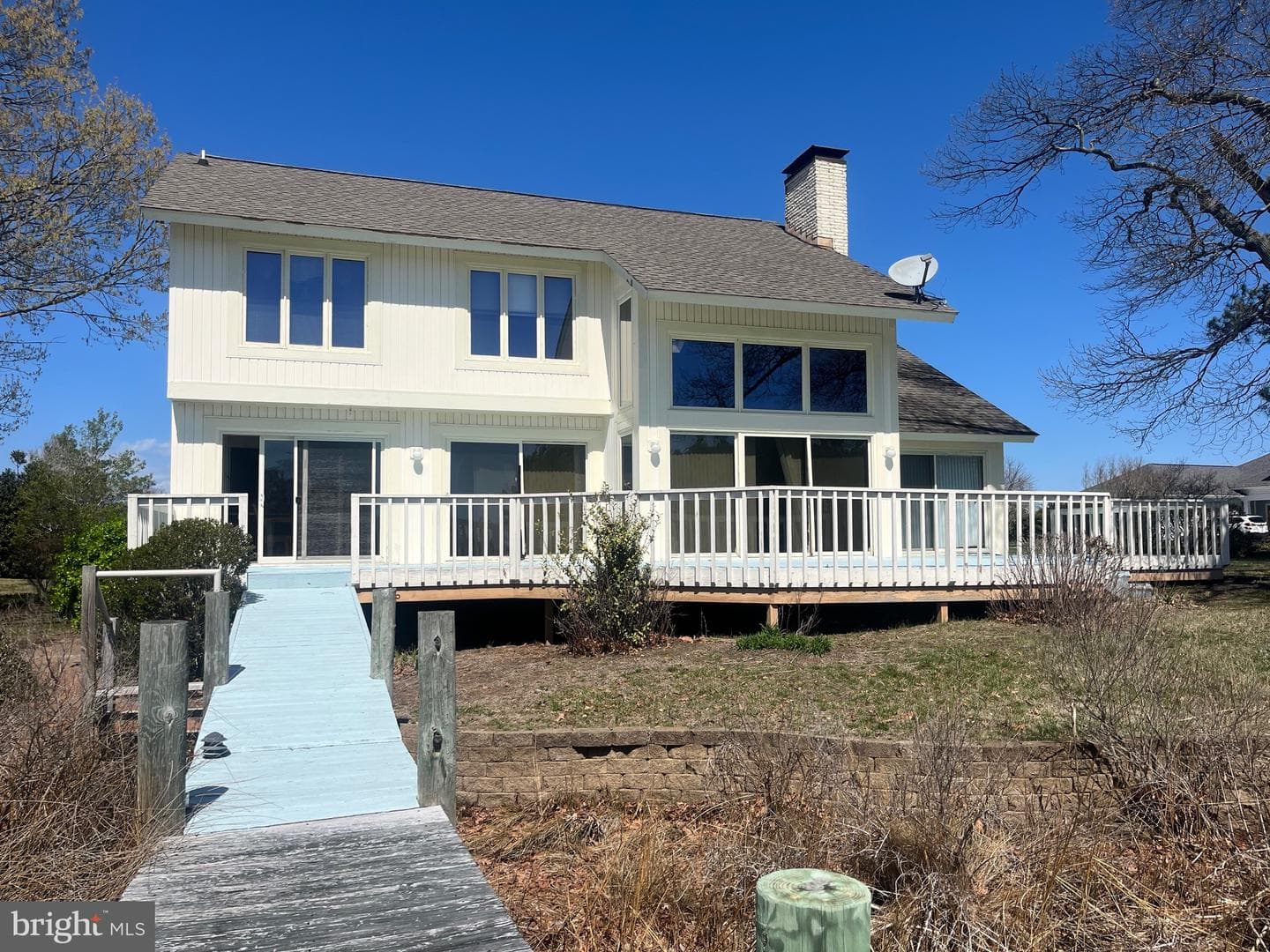 650 Skipjack Drive photo 2