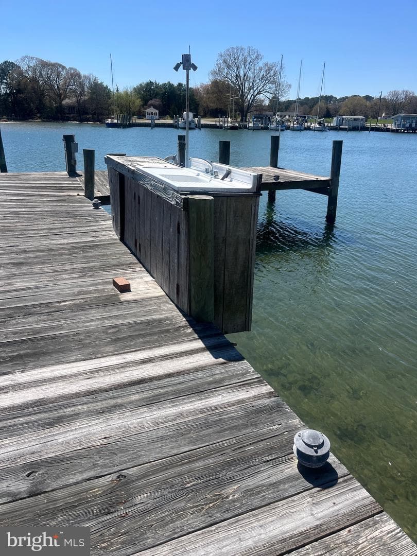 650 Skipjack Drive photo 32