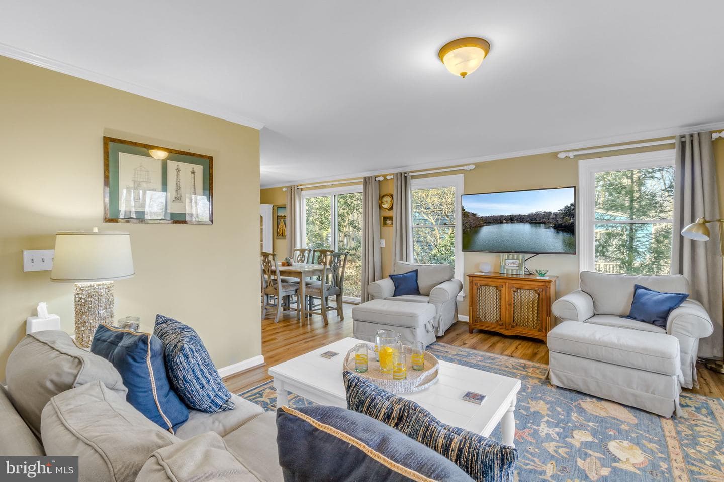 166 Nottingham Drive photo 27