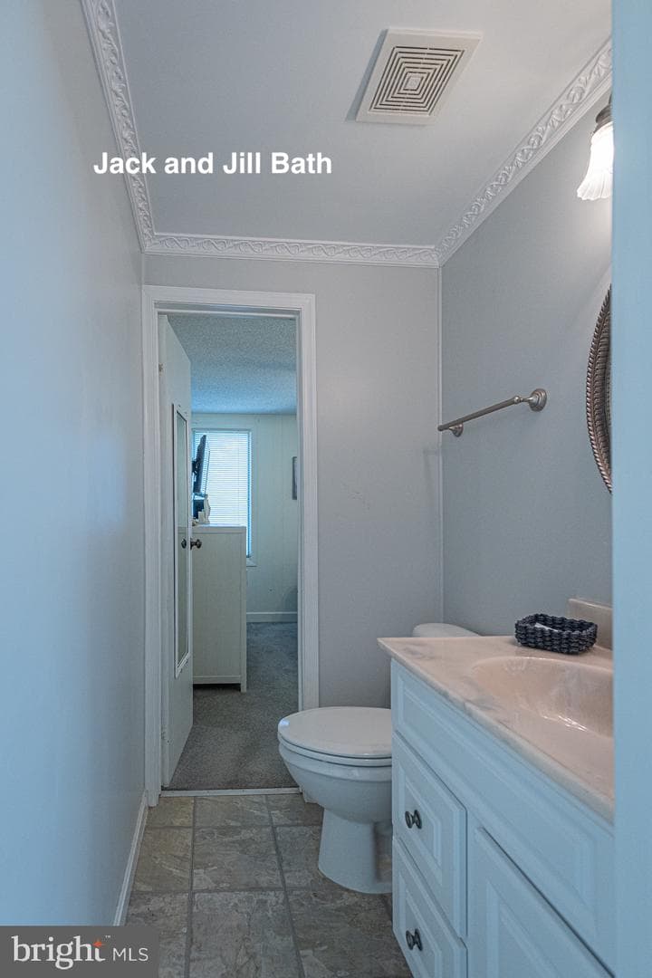 57 Swann Court photo 24