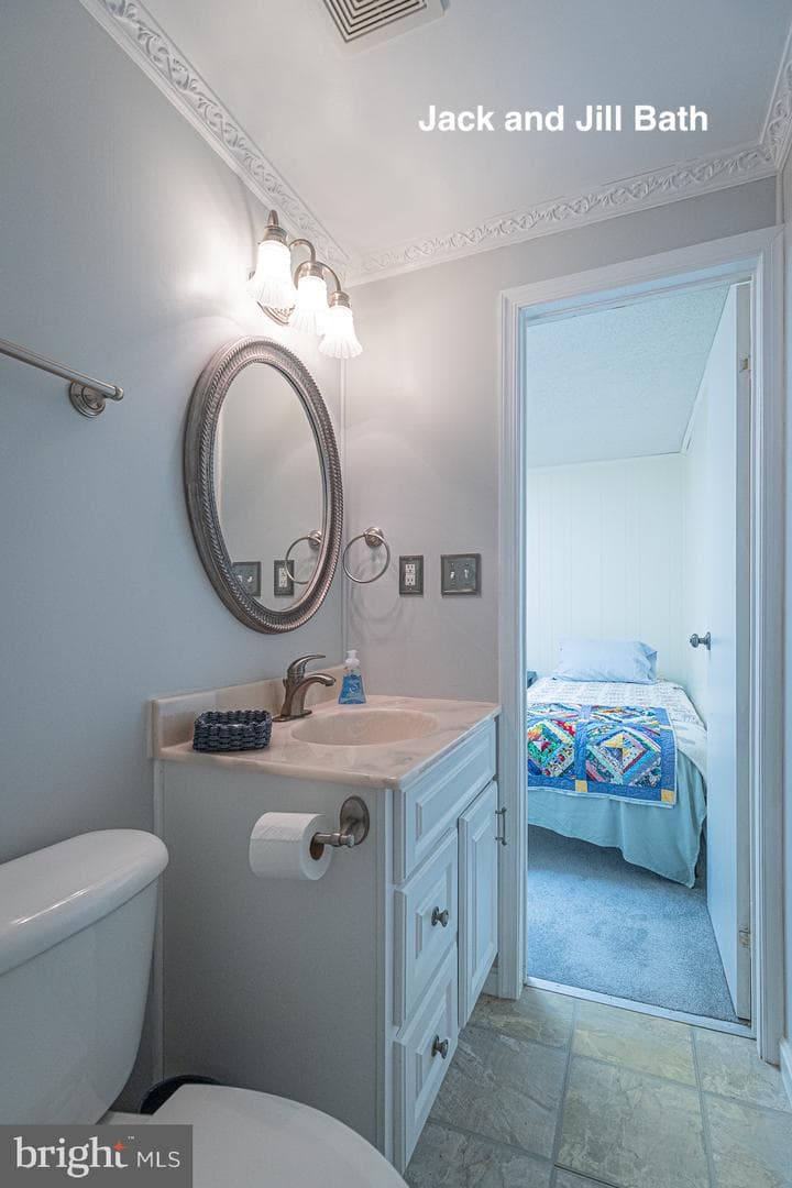 57 Swann Court photo 25